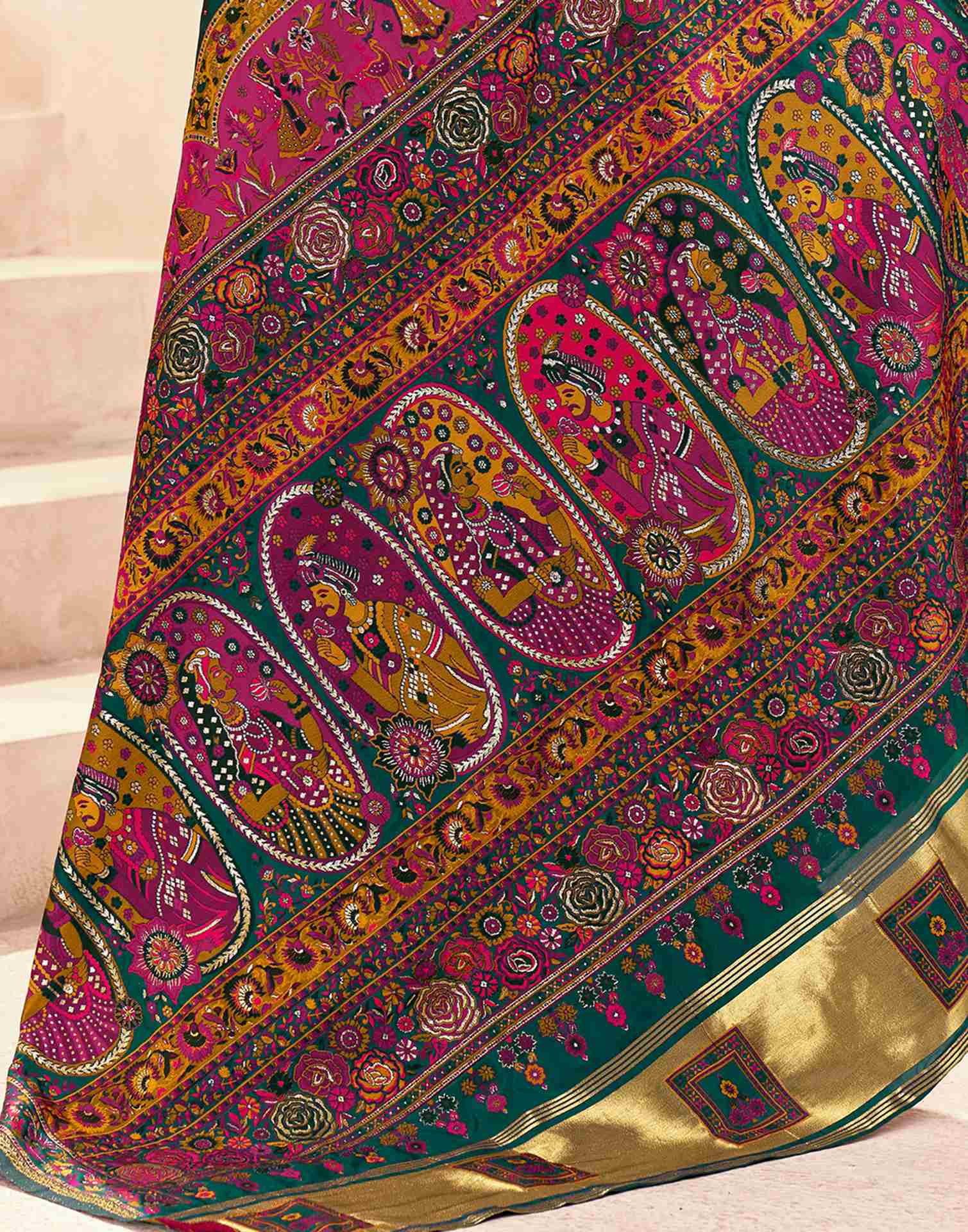 Green Silk Woven Patola Saree - Image 8