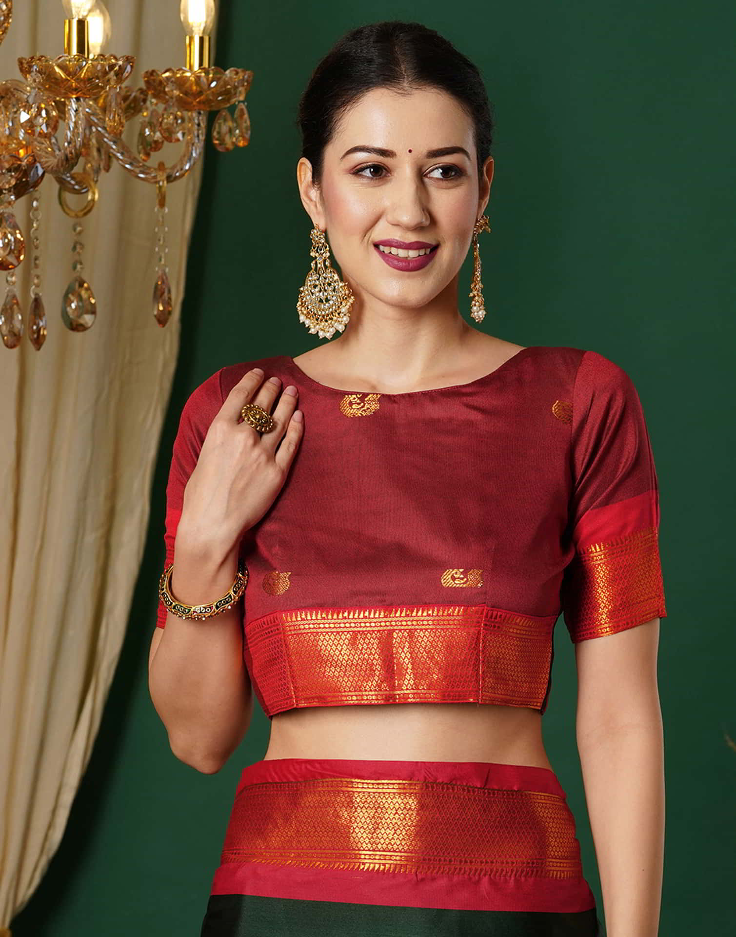 Dark Green Silk Woven Kanjivaram Saree - Image 6