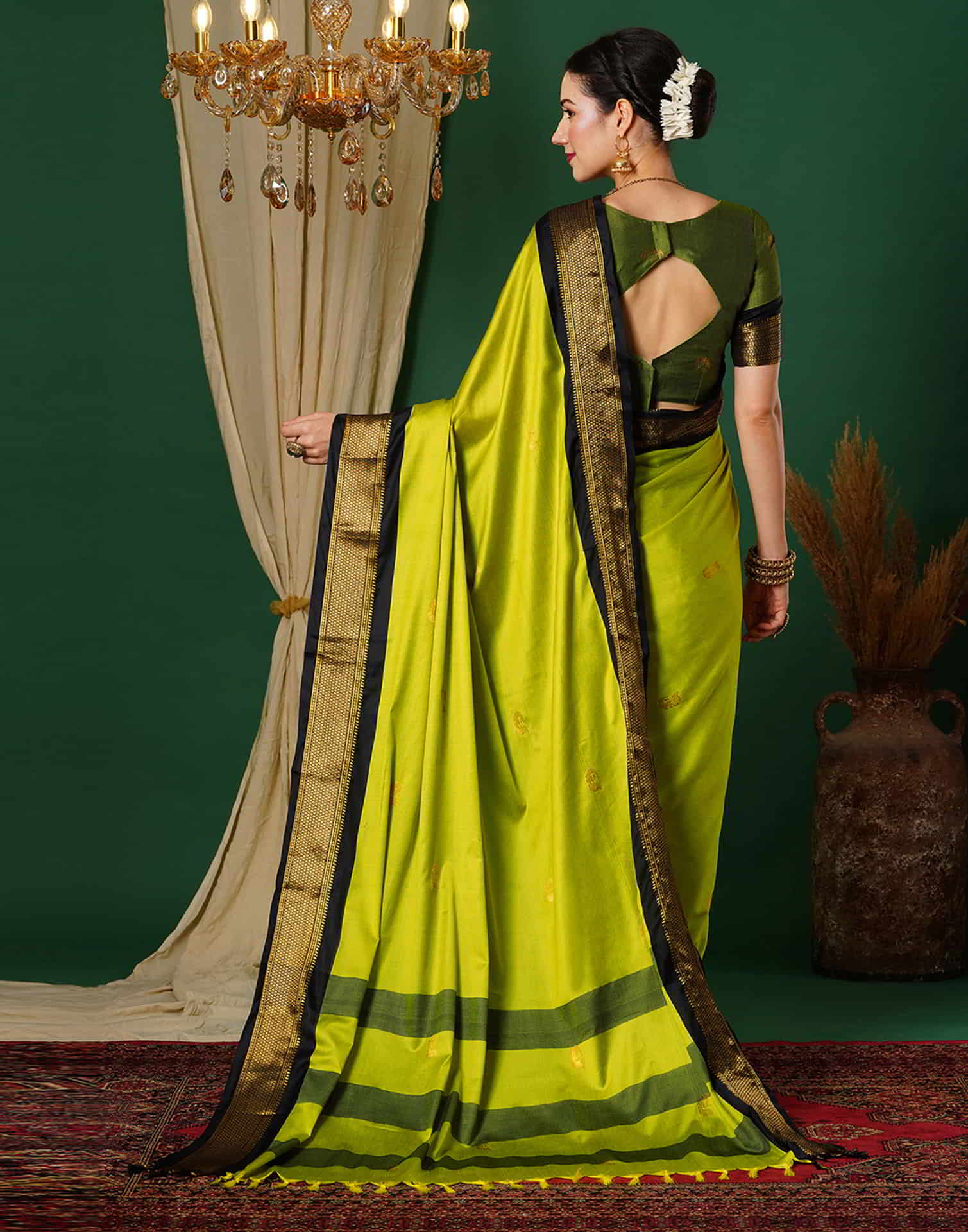 Lime Green Silk Woven Kanjivaram Saree - Image 4