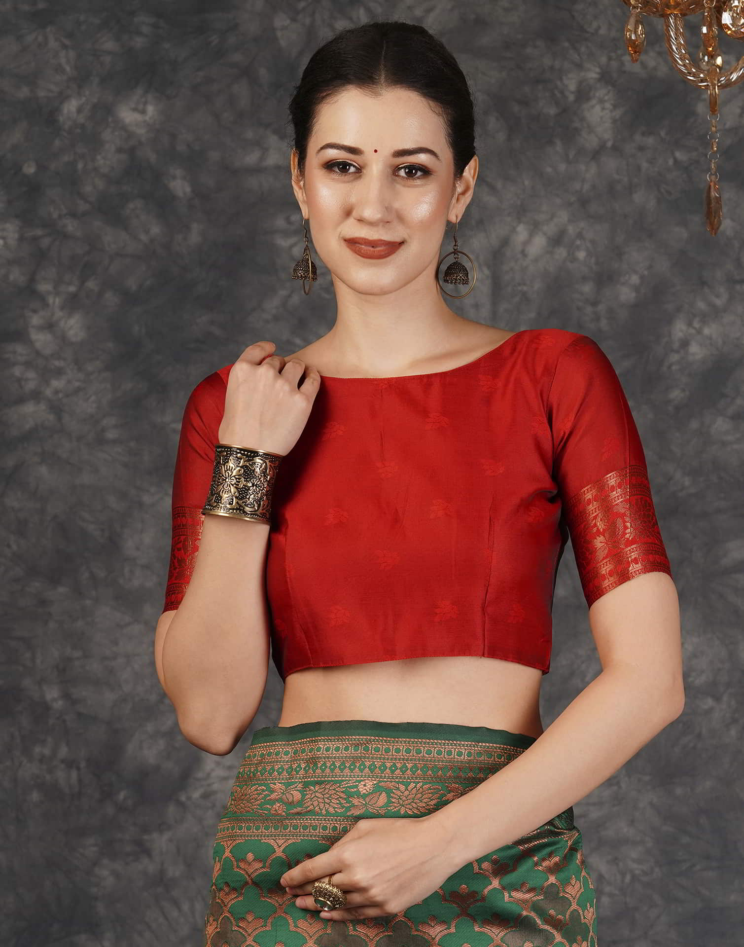 Dark Green Silk Woven Banarasi Saree - Image 8