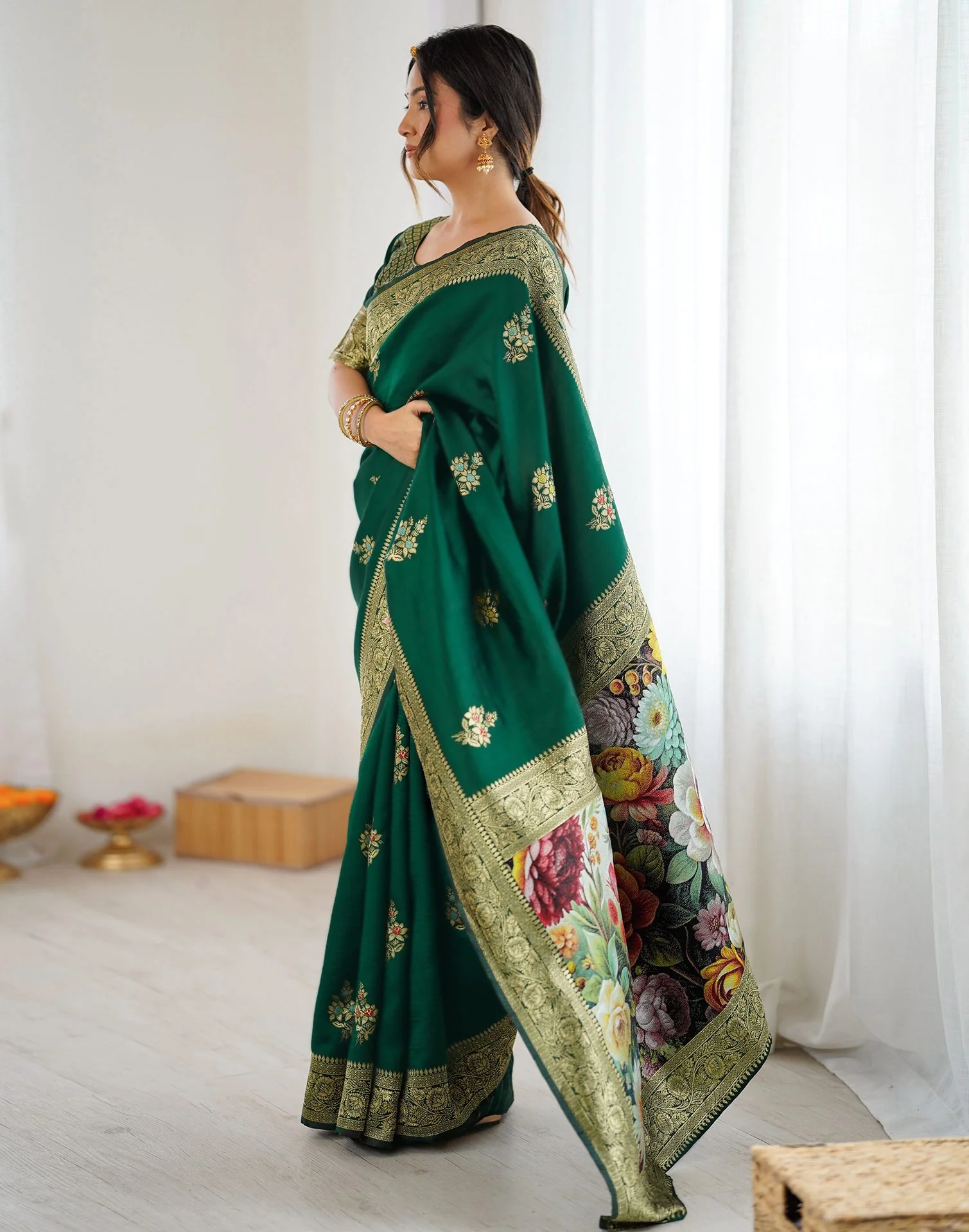 Green Silk Woven Saree - Image 5