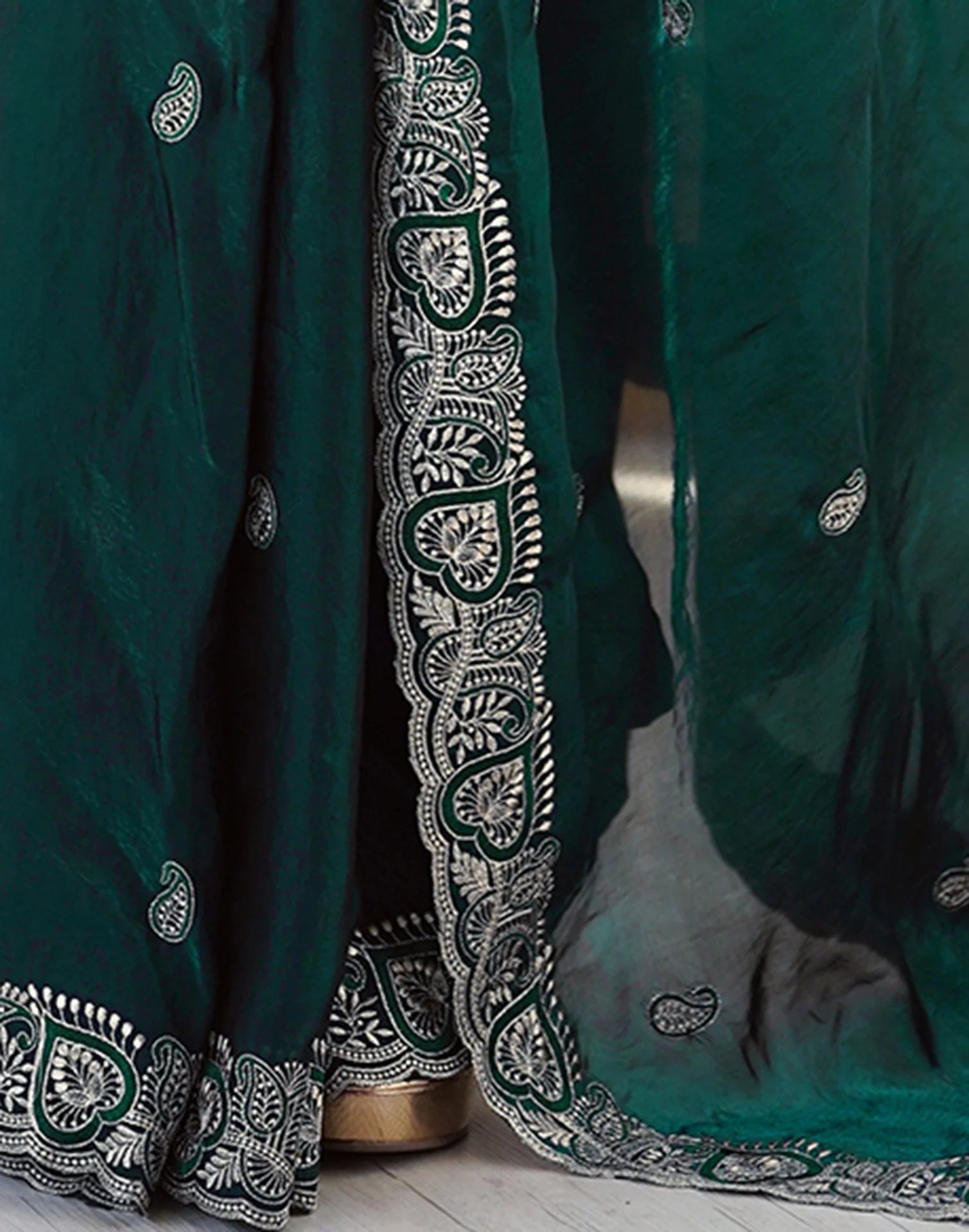 Green Tissue Silk Embroidery Saree - Image 10