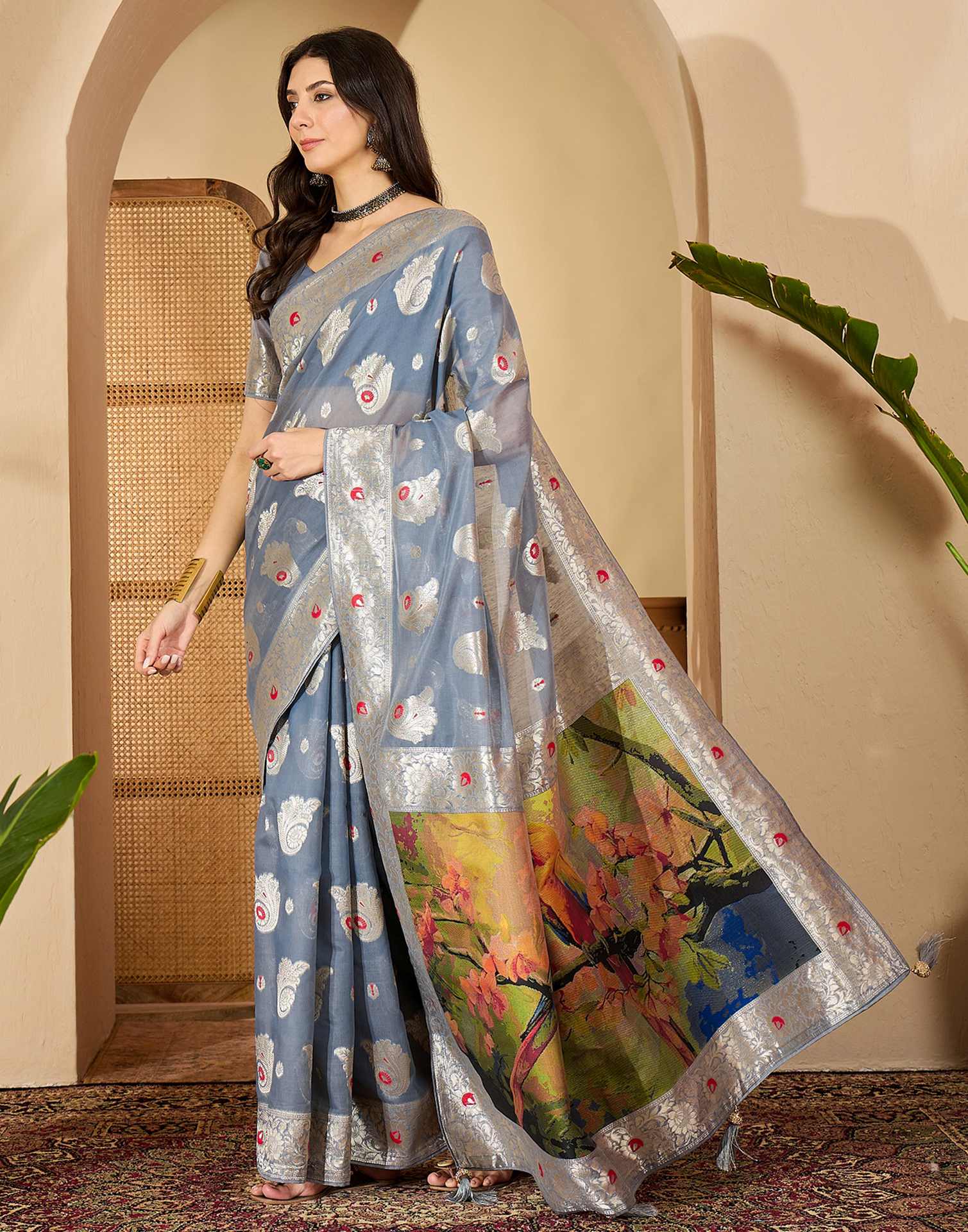 Grey Chanderi Woven Banarasi Saree - Image 5