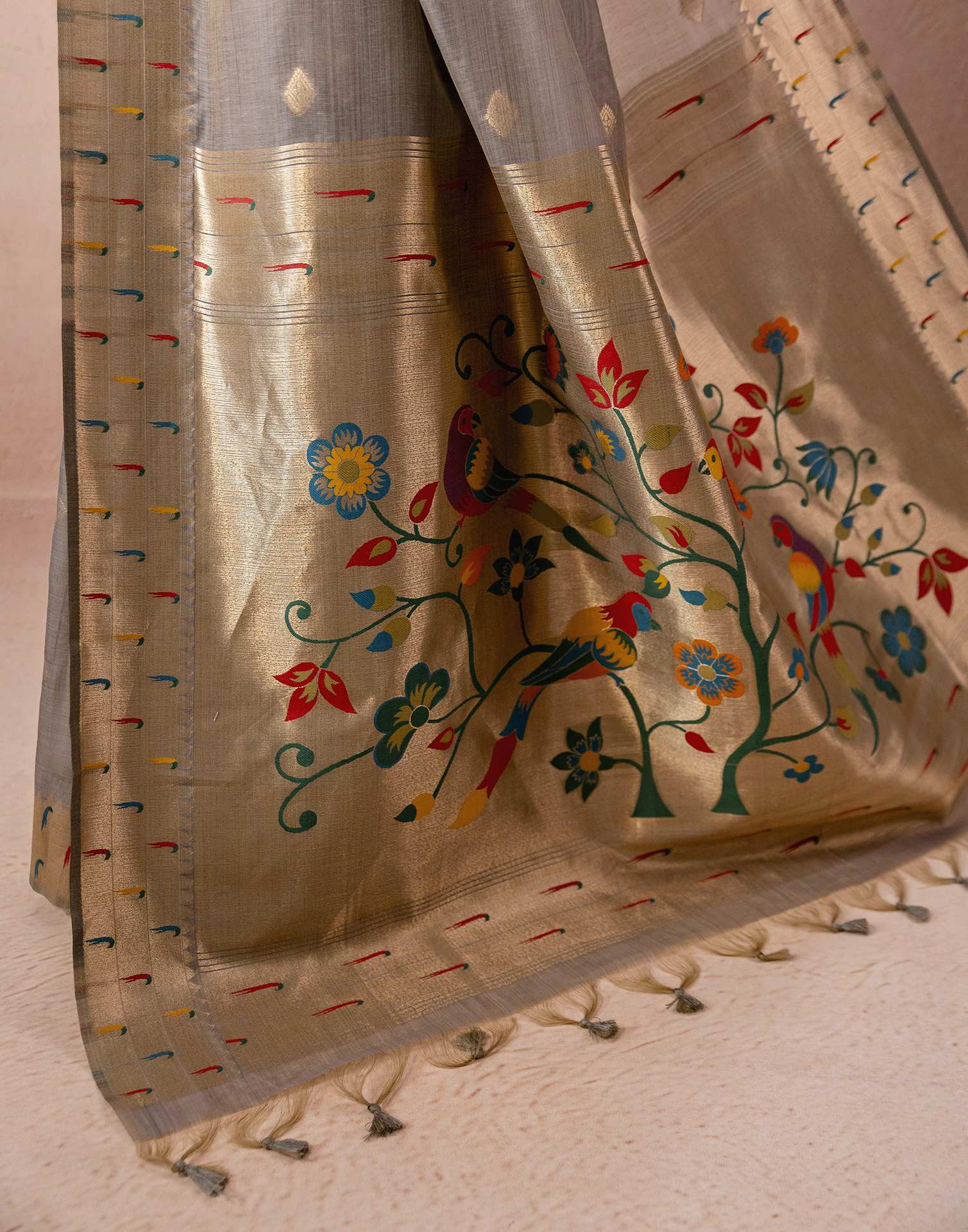 Grey Chanderi Cotton Woven Paithani Saree - Image 13