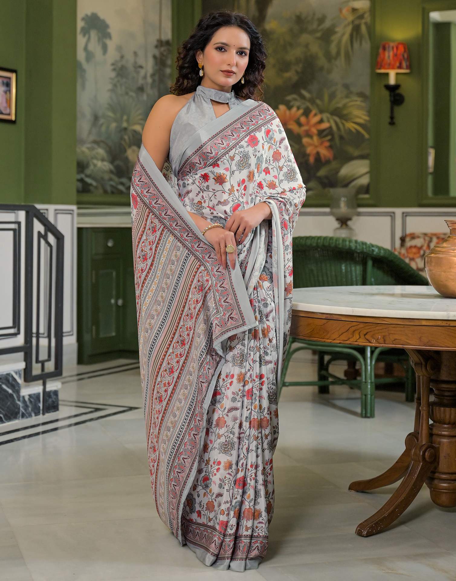 Grey Crepe Silk Printed Saree - Image 6