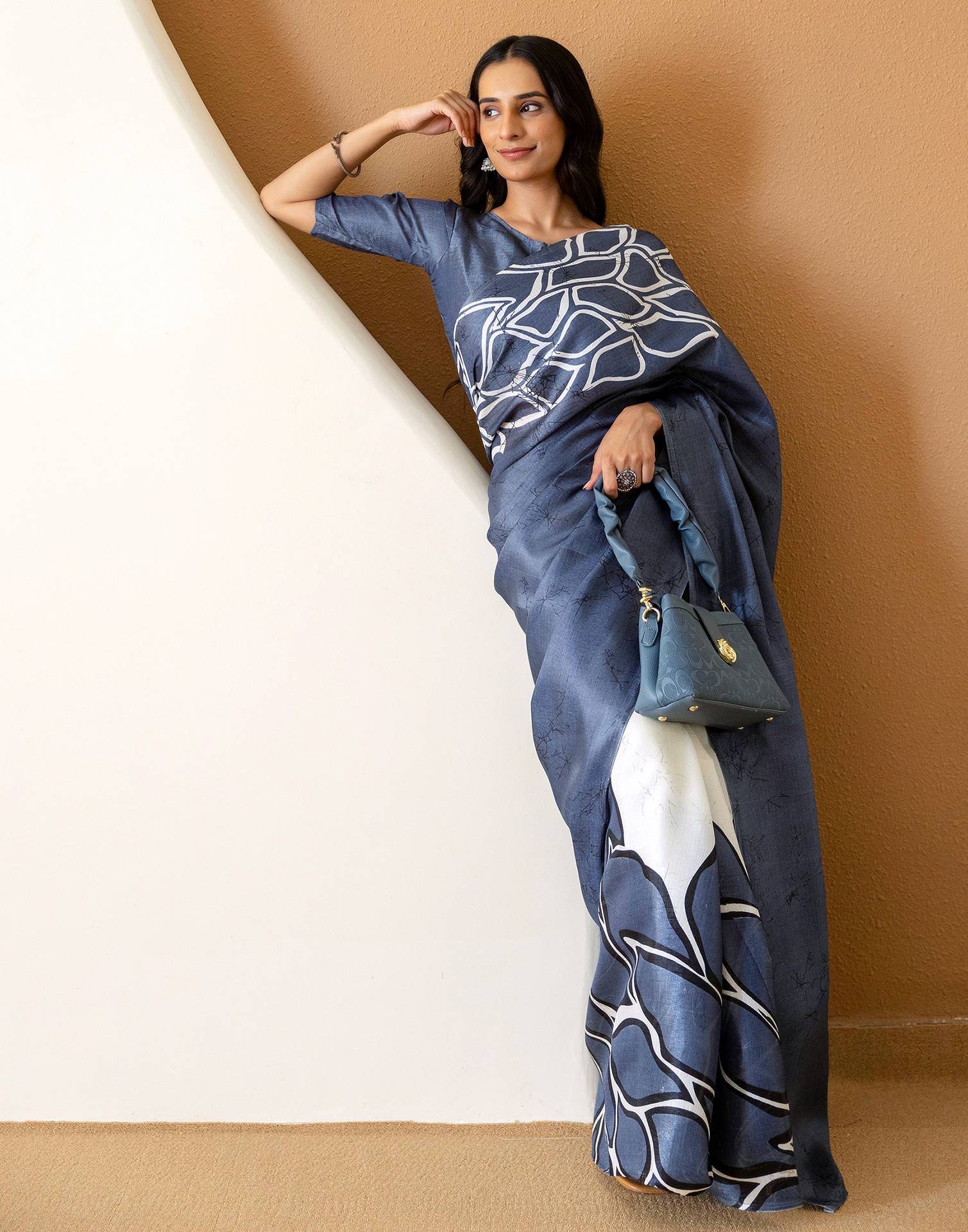 Grey Khadi Printed Saree - Image 2
