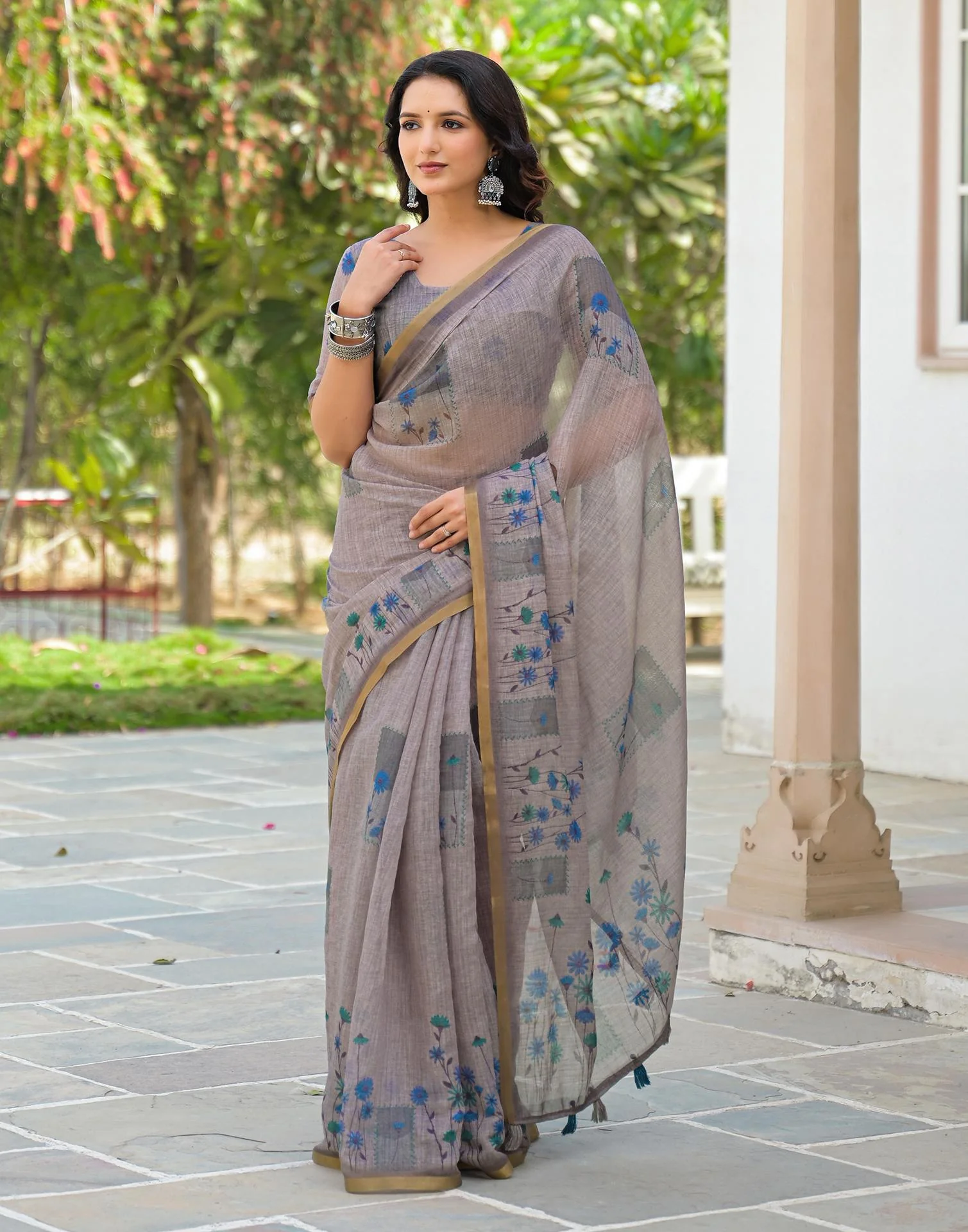 Grey Linen Floral Printed Saree