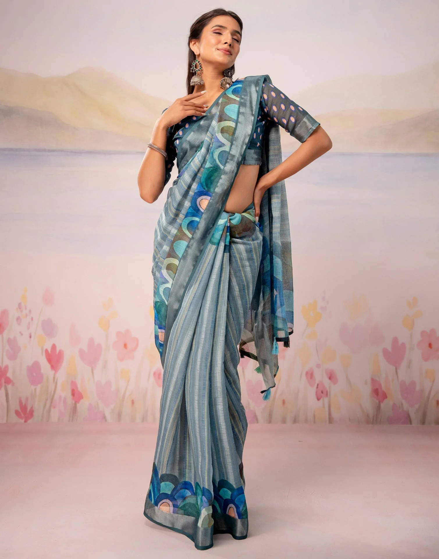 Grey Linen Printed Zari Border Saree - Image 10