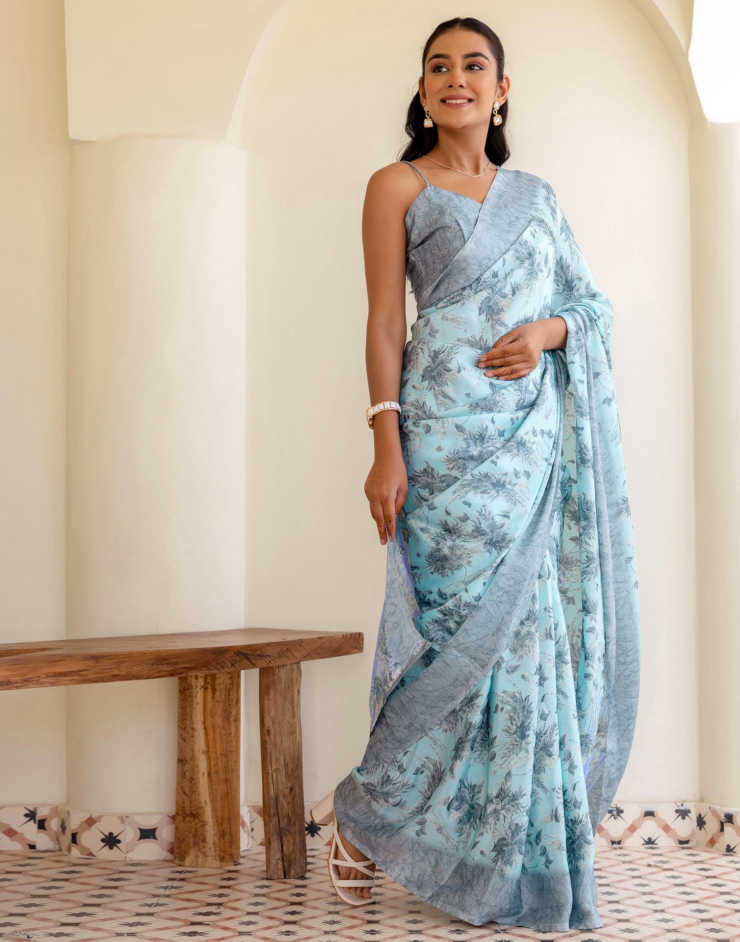Grey SilkĀ Printed Saree - Image 6