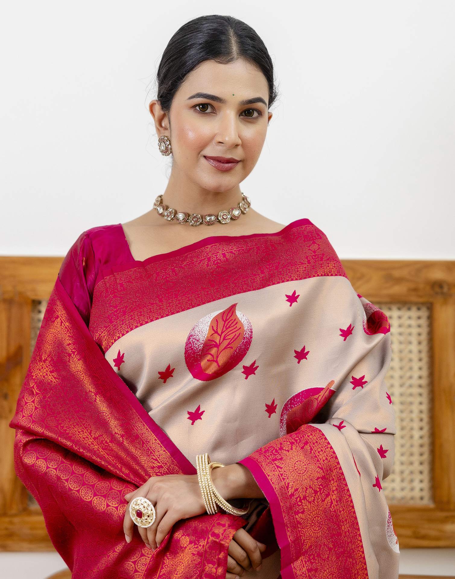 Grey Silk Woven Banarasi Saree - Image 10