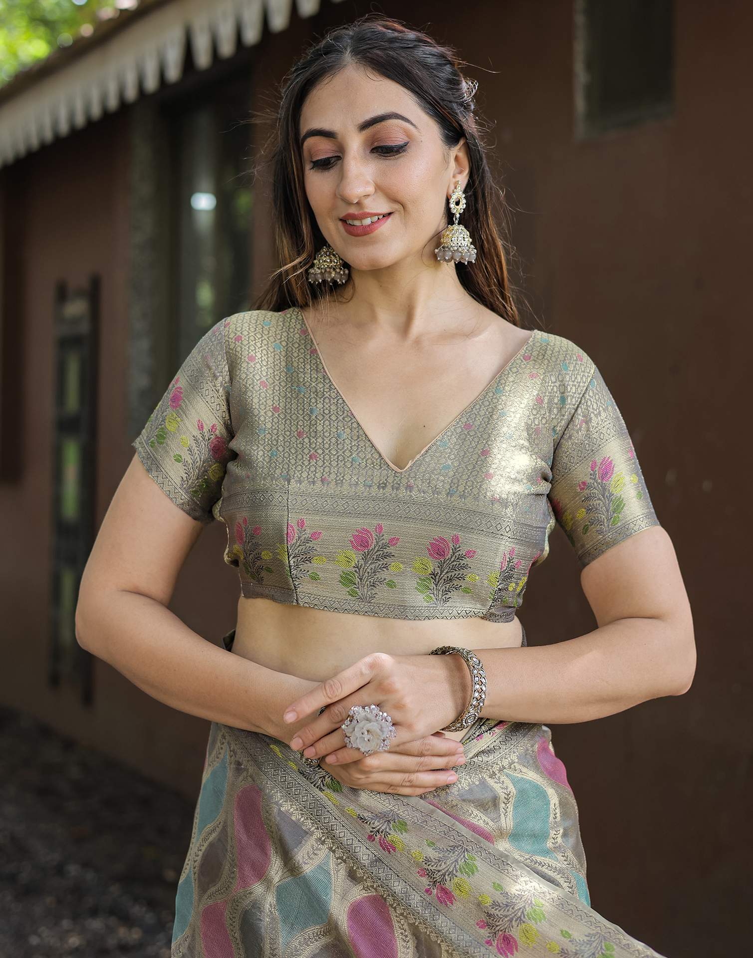 Grey Silk Woven Saree - Image 11