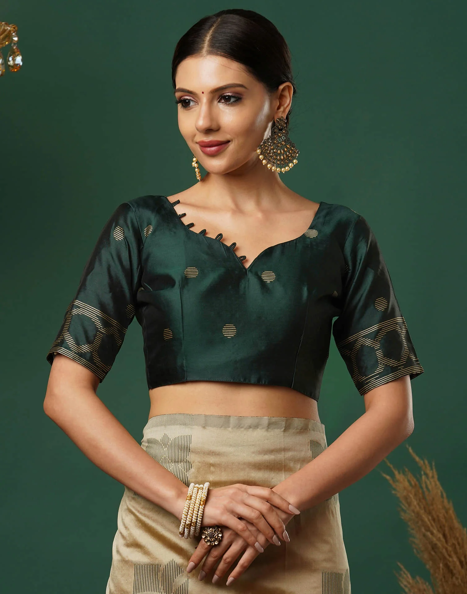 Khakhi Silk Woven Banarasi Saree - Image 6
