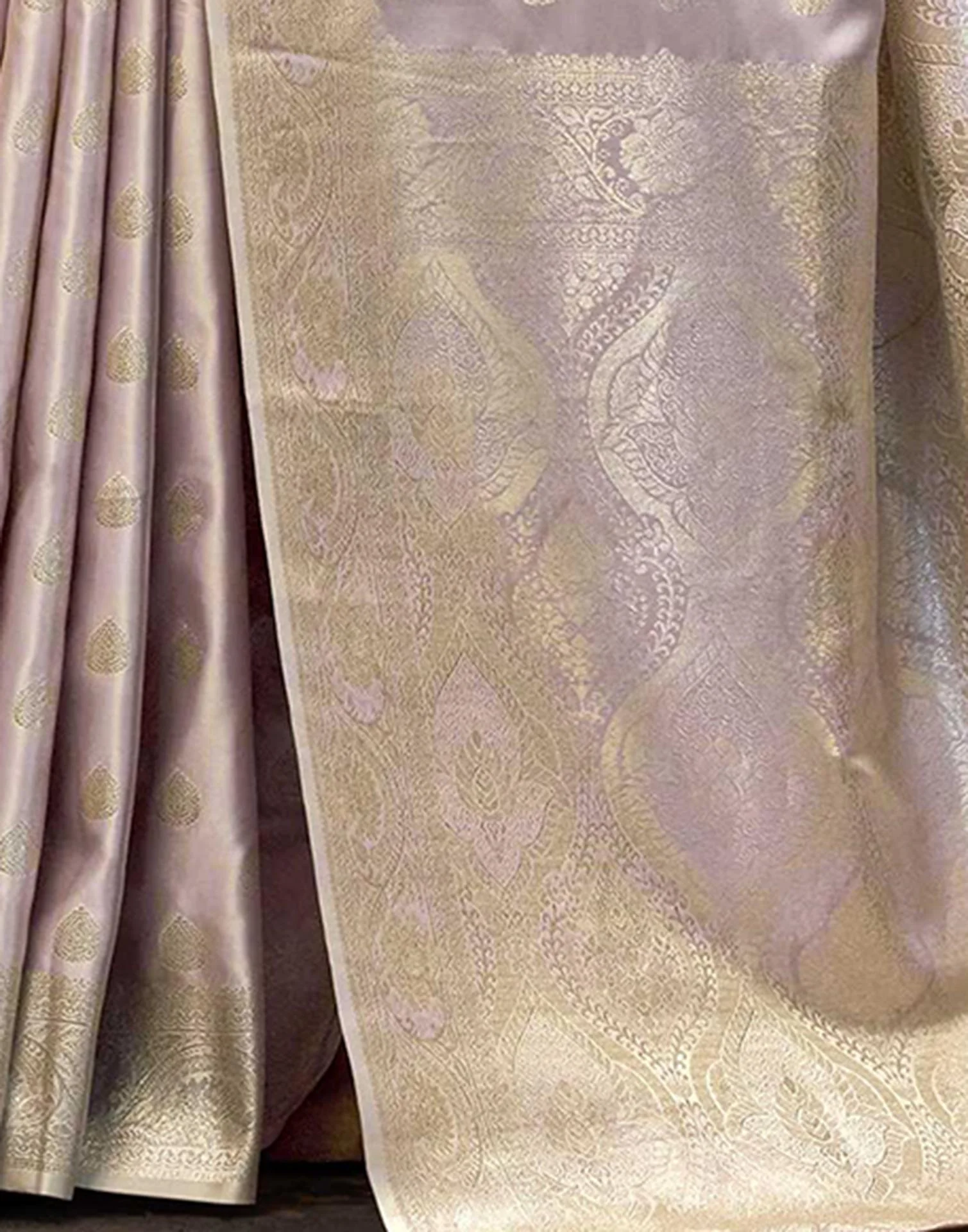 Lavender Silk Woven Banarasi Saree - Image 5