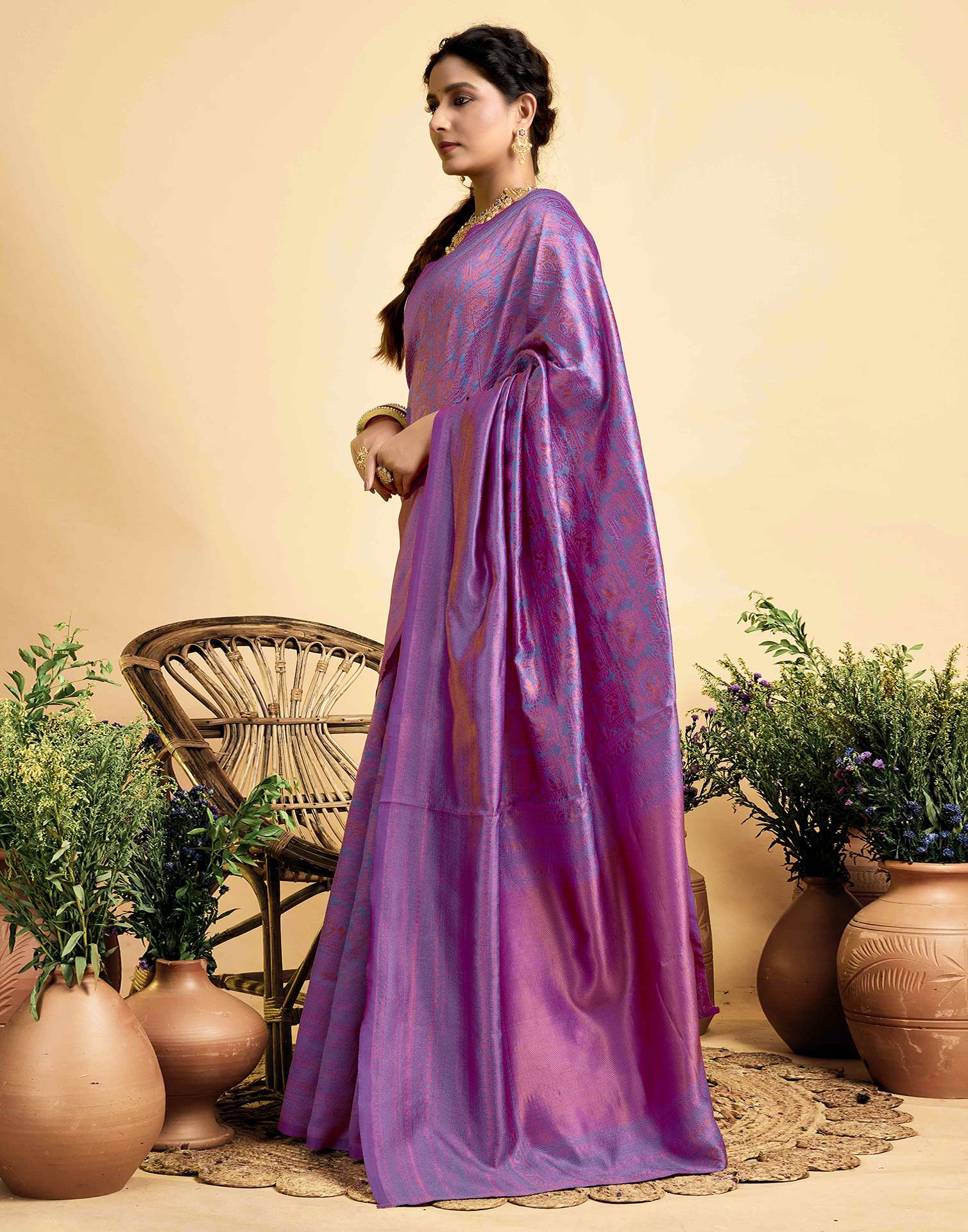 Lavender Silk Woven Kanjivaram Saree - Image 4