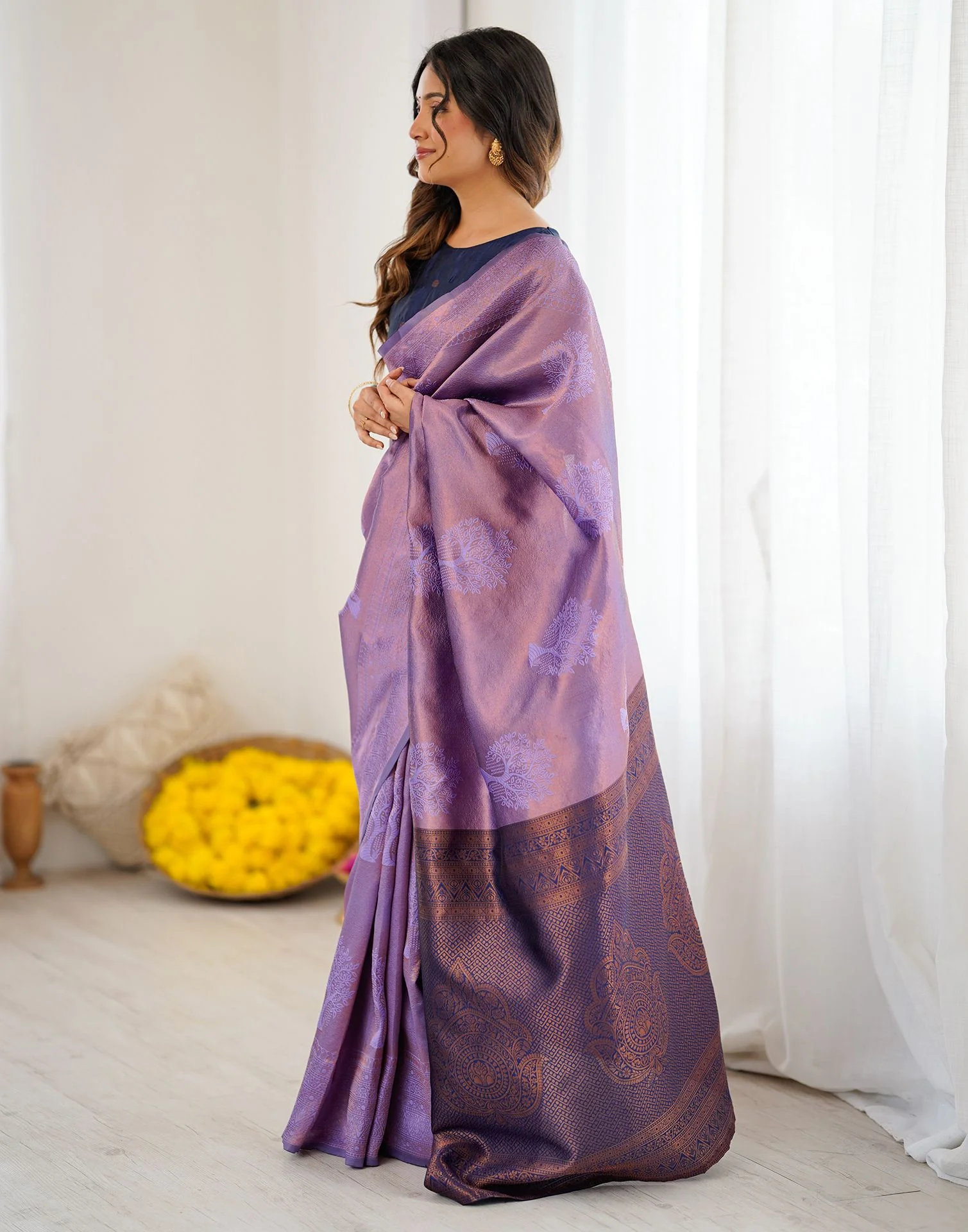 Lavender Silk Woven Saree - Image 5