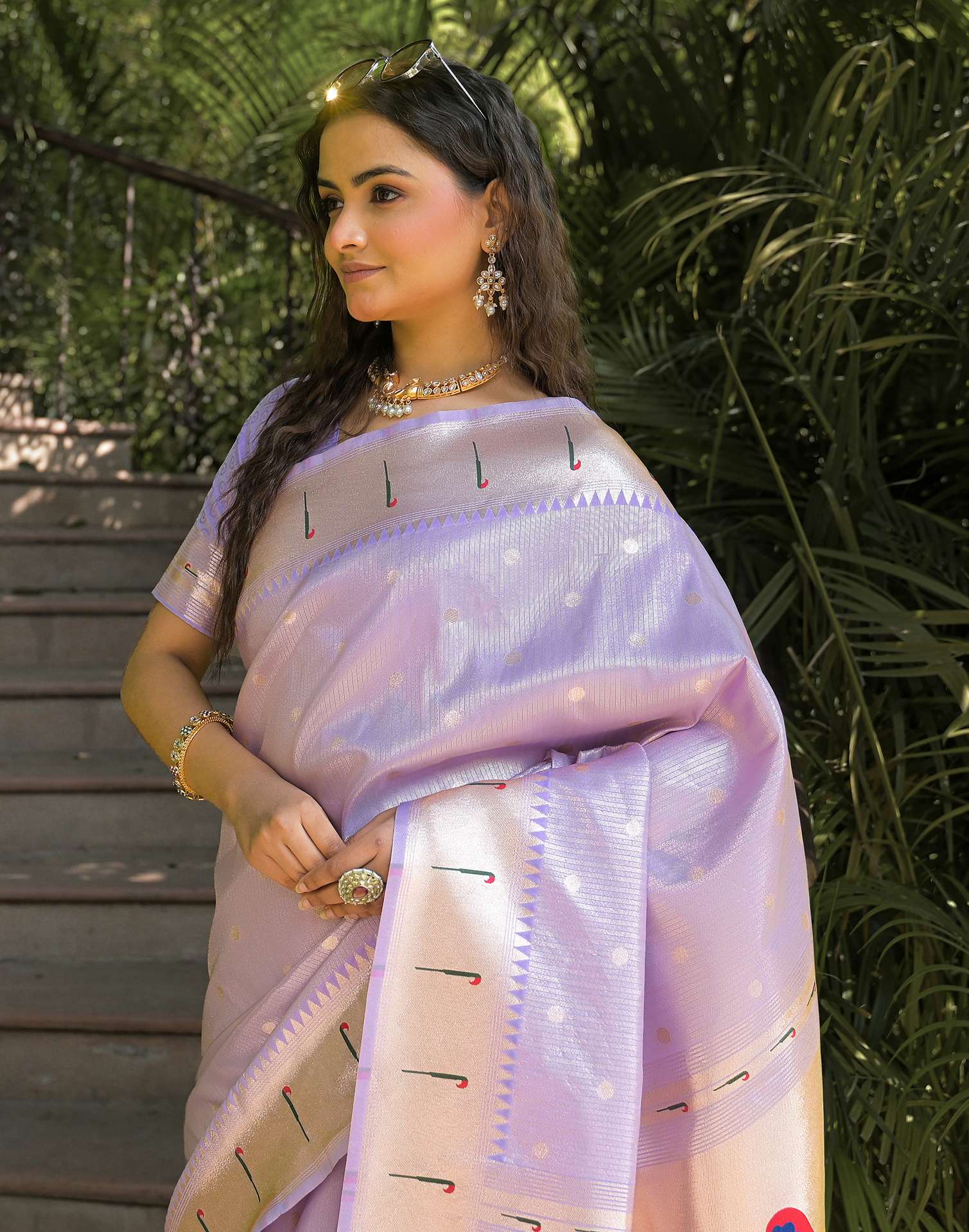 Lavender Silk Woven Paithani Saree - Image 4