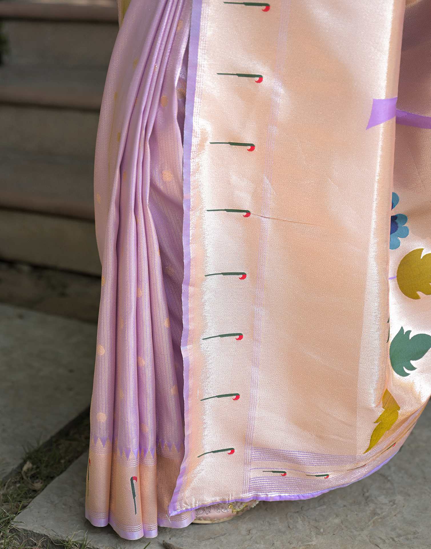Lavender Silk Woven Paithani Saree - Image 8