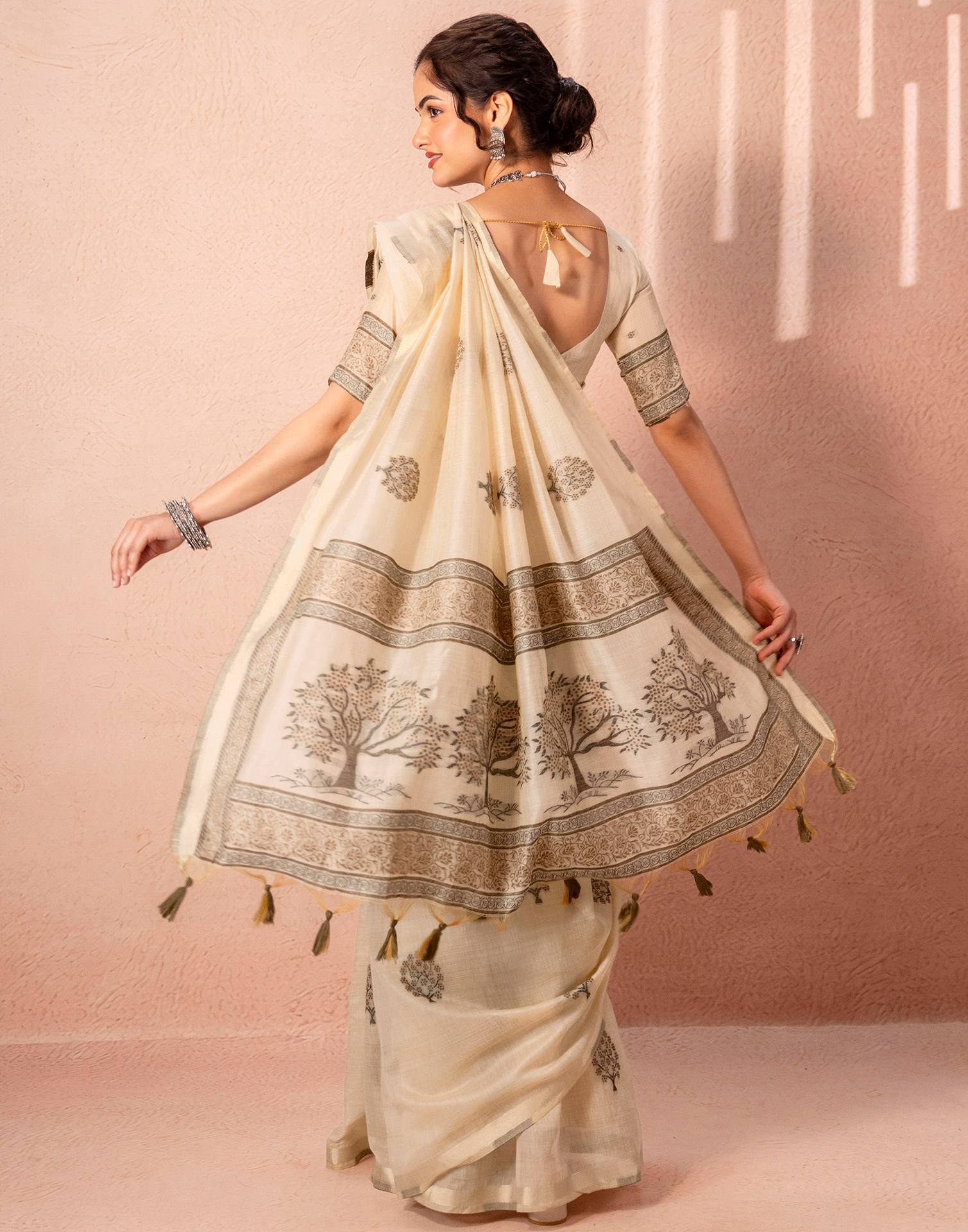 Light Beige Chanderi Cotton Woven Saree - Image 7