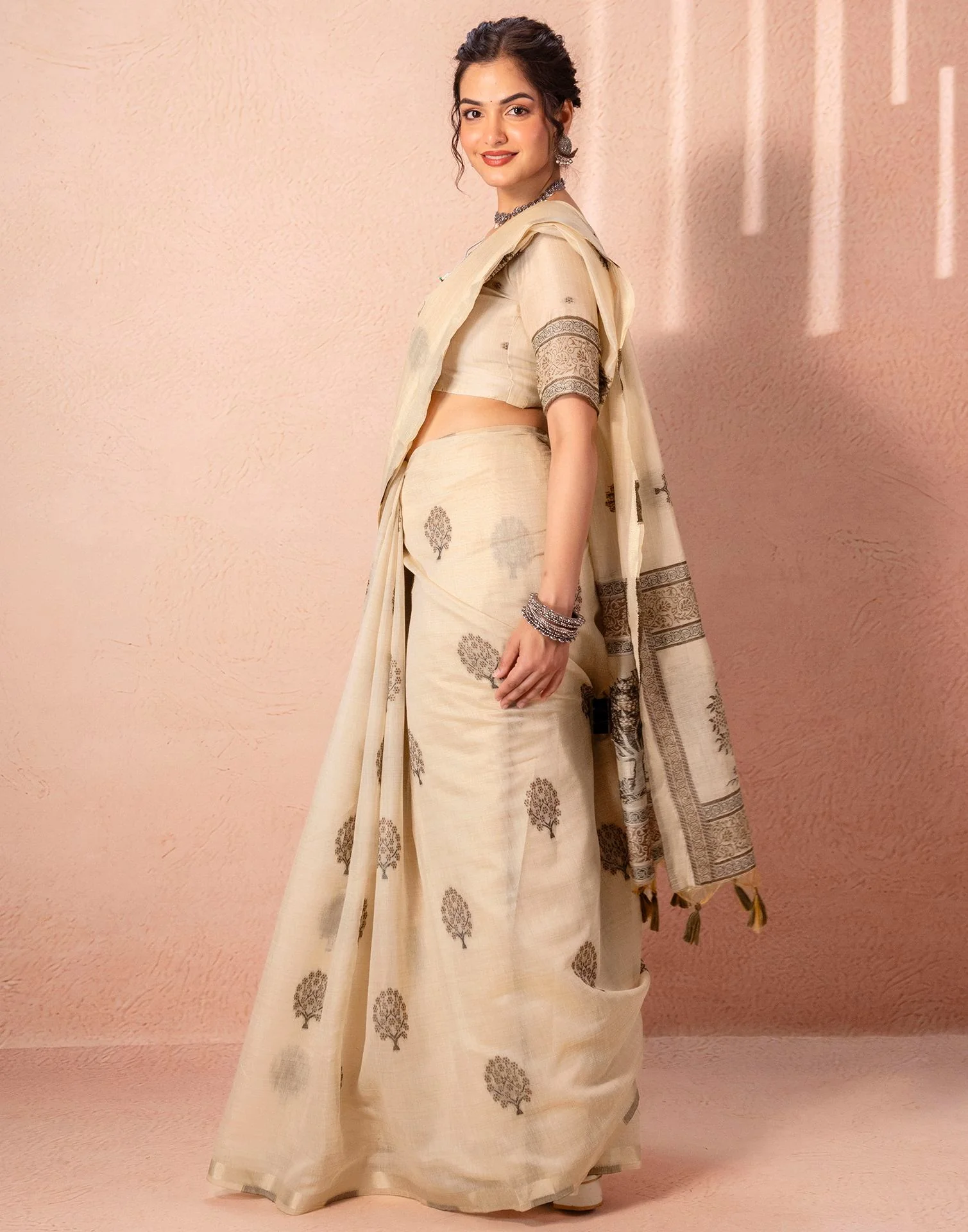 Light Beige Chanderi Cotton Woven Saree - Image 9
