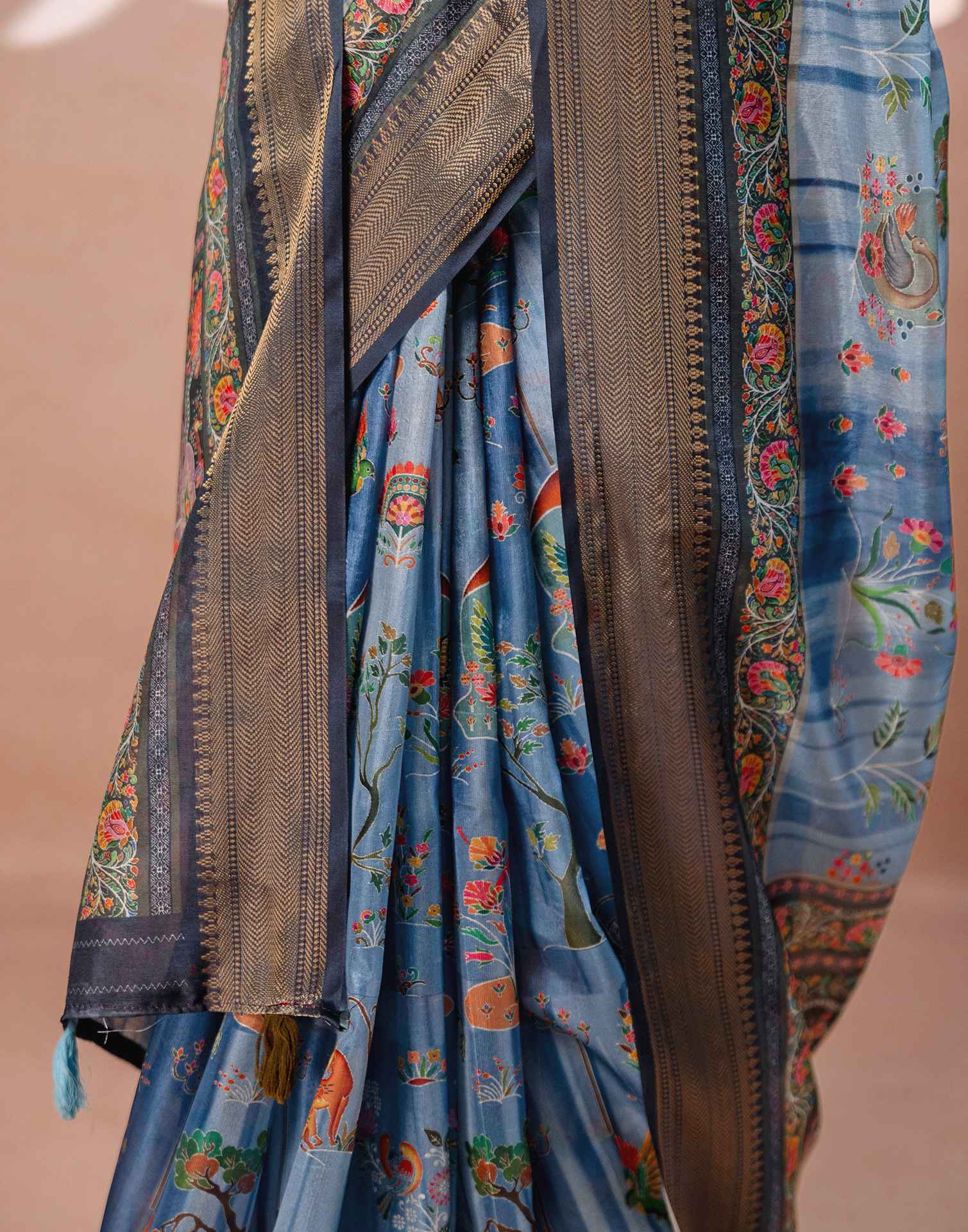 Light Blue Silk Kalamkari Woven Border Saree - Image 14