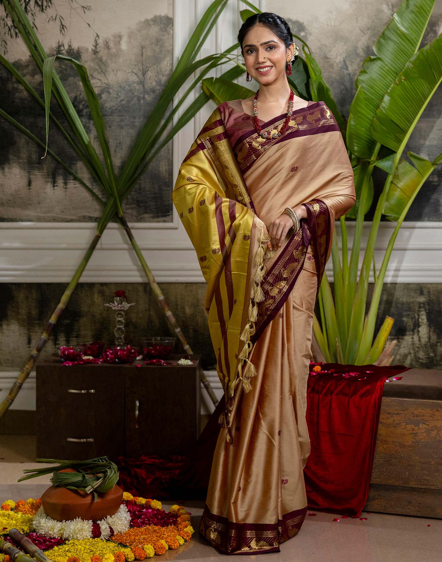 Light Brown Silk Woven Kanjivaram Saree - Image 5