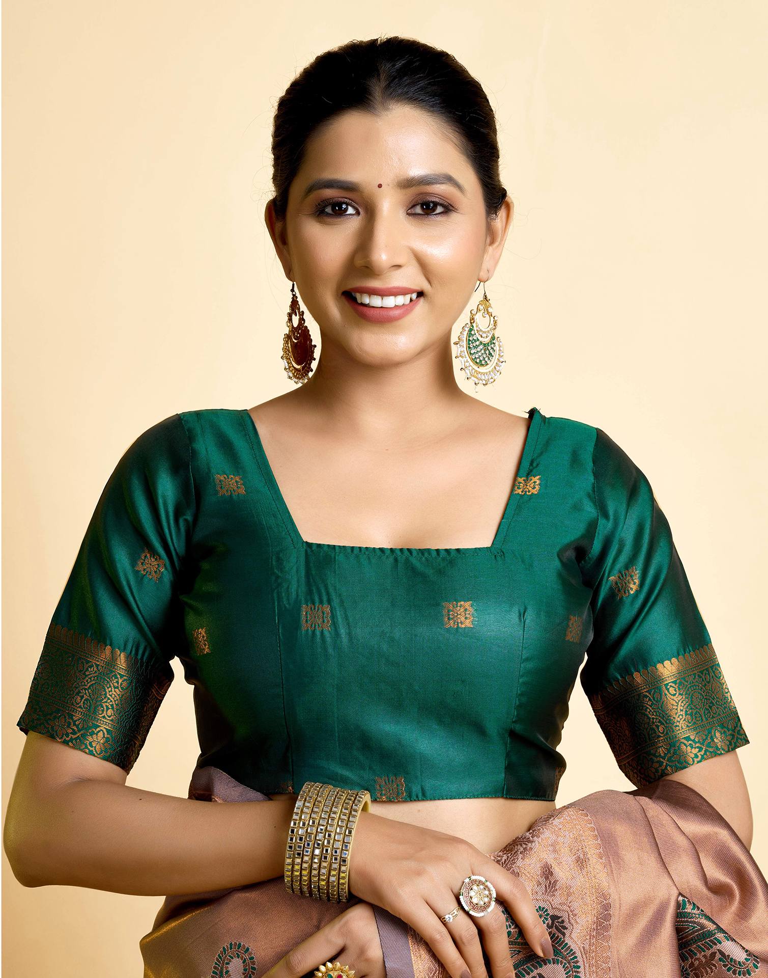 Light Brown Silk Woven Banarasi Saree - Image 8