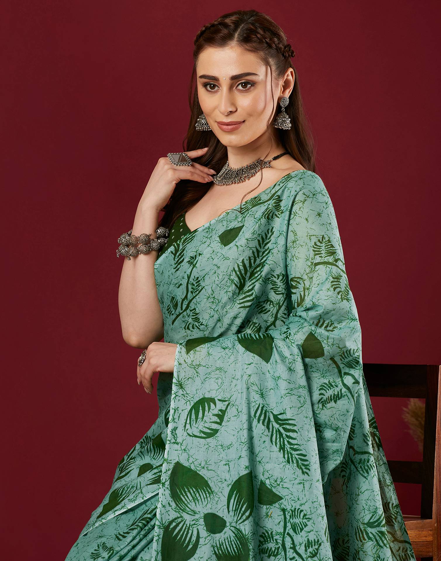 Light Green Pure Cotton Printed Saree - Image 2