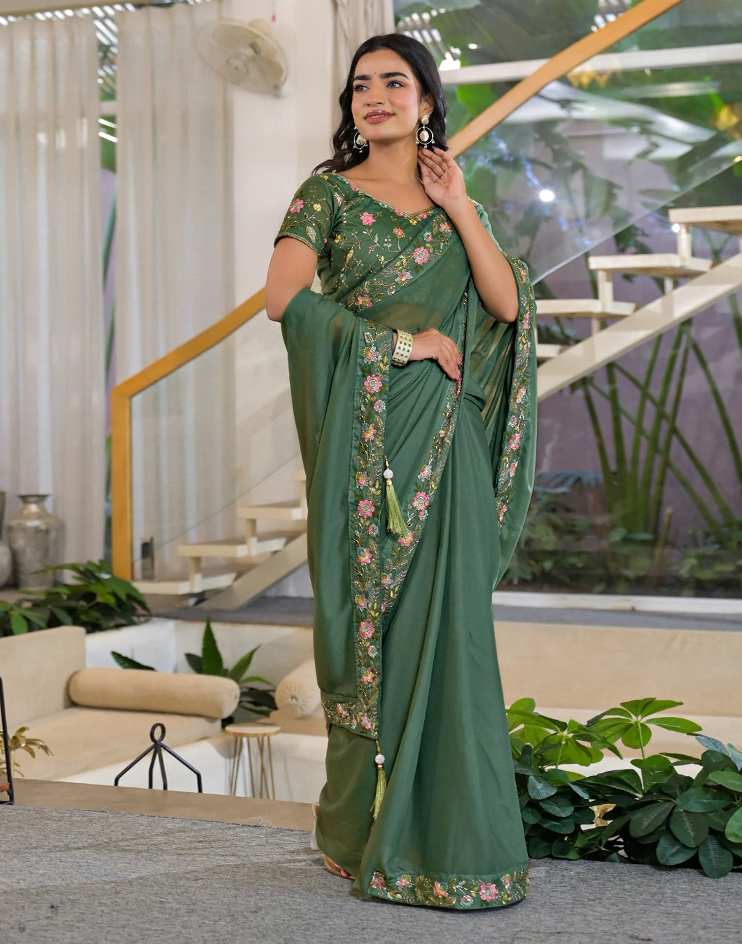 Light Green Shimmer Georgette Embroidery Lace Saree - Image 5