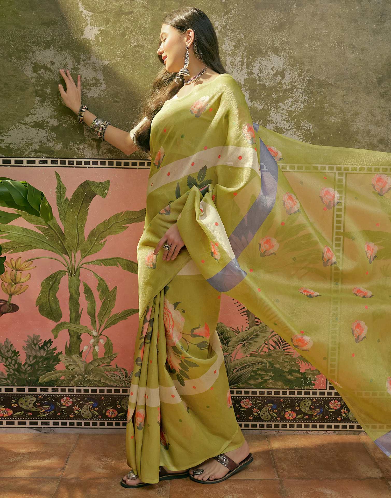 Light Green Shimmer Silk Floral Printed Saree - Image 4
