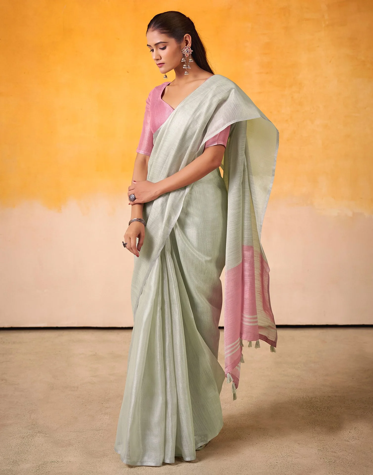 Light Green Tissue Silk Woven Plain Saree - Image 5