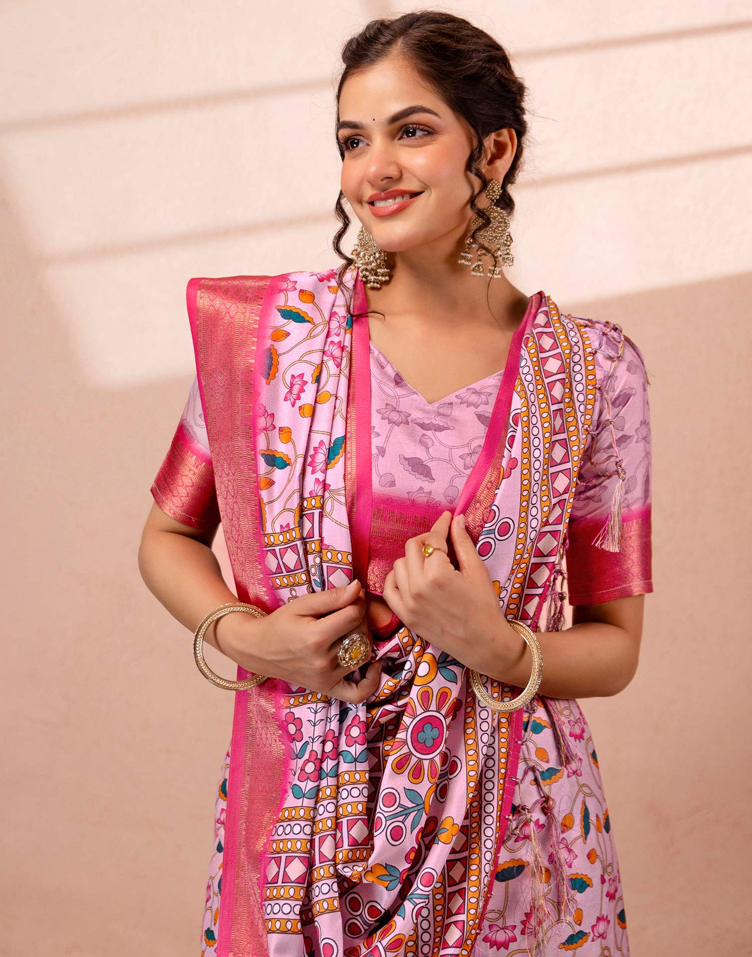 Light Mauve Silk Kalamkari Printed Woven Border Saree - Image 2