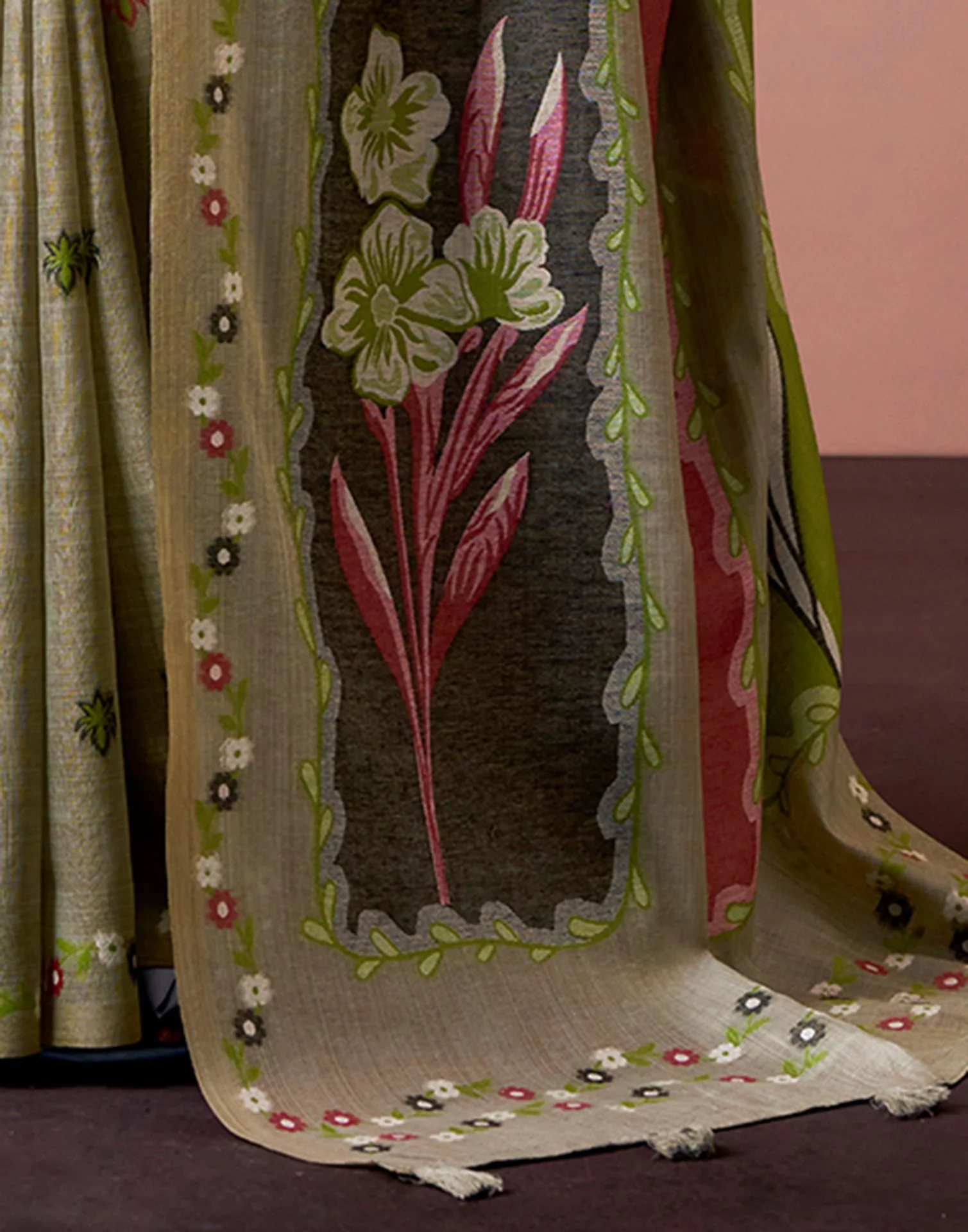 Light Olive Green Silk Printed Saree - Image 6