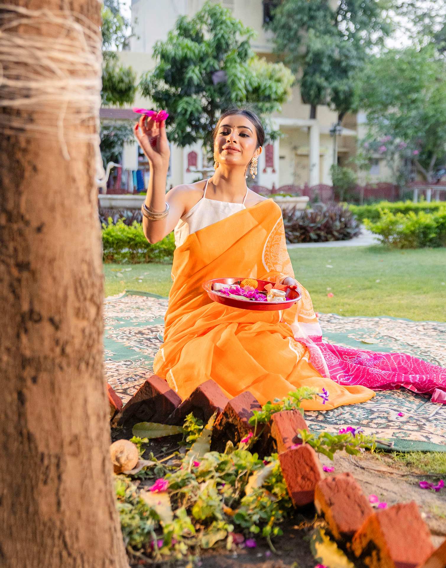Vat Savitri Special Light Orange Linen Bandhani Printed Saree - Image 11