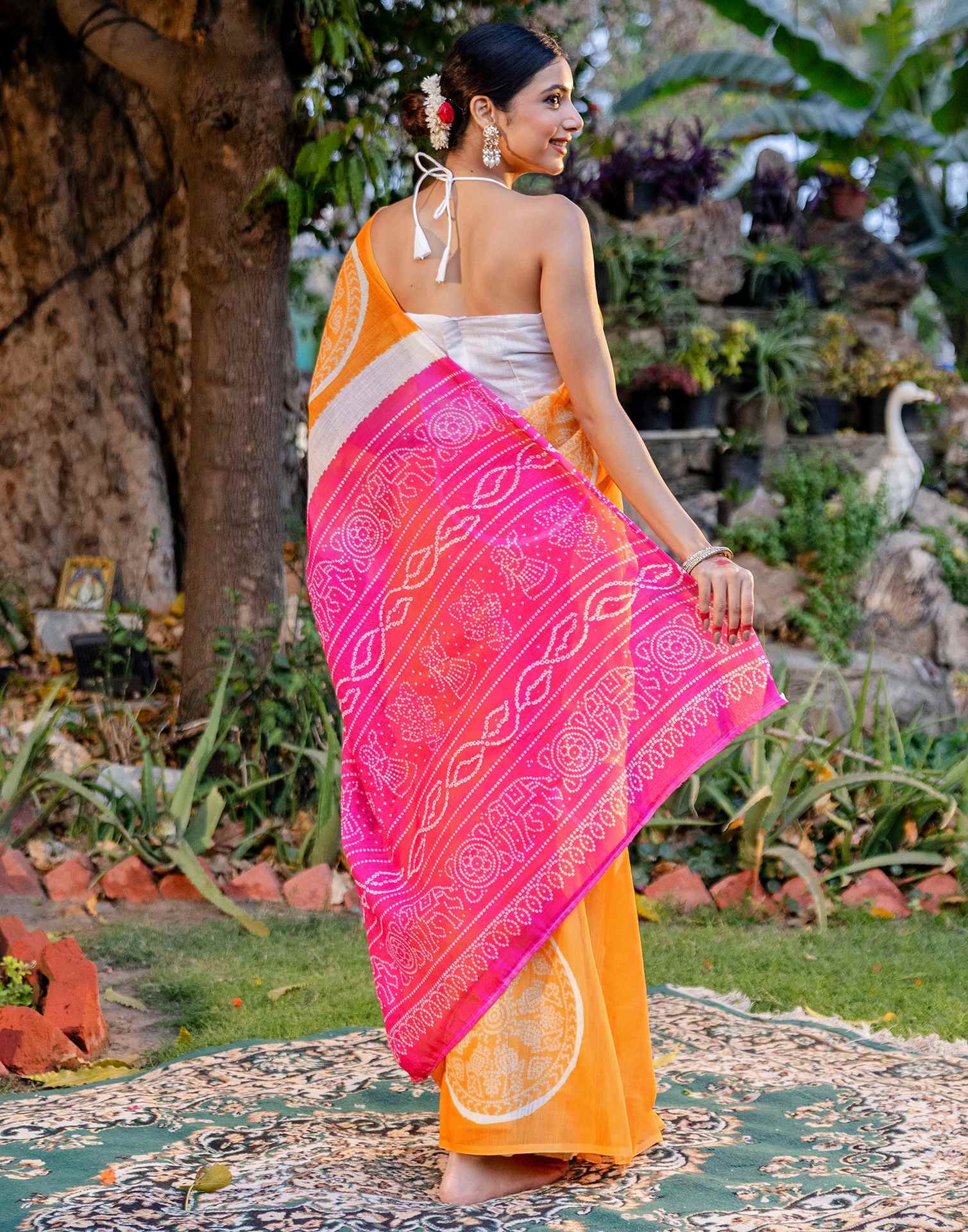 Vat Savitri Special Light Orange Linen Bandhani Printed Saree - Image 8