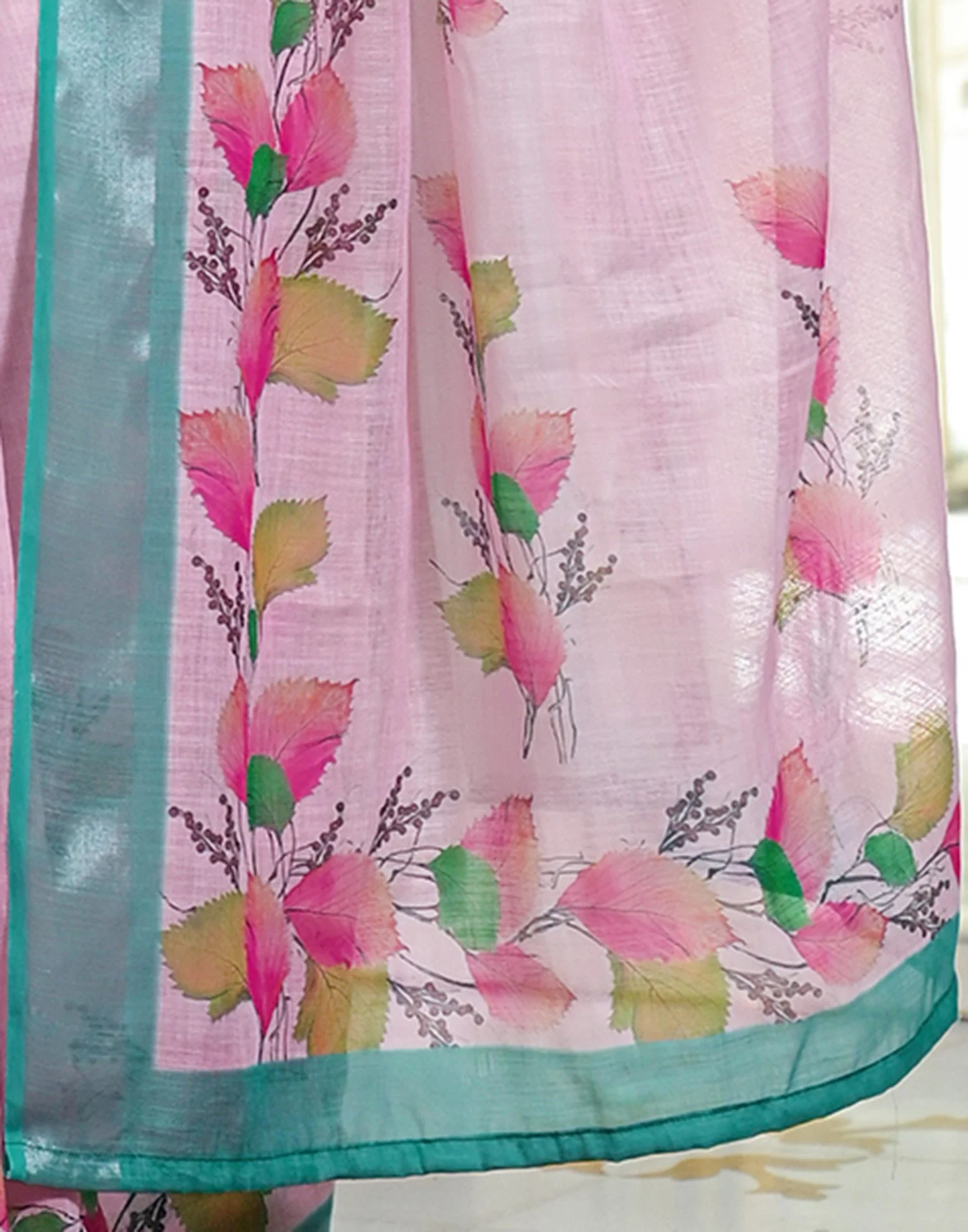 Light Pink Linen Floral Printed Saree - Image 10
