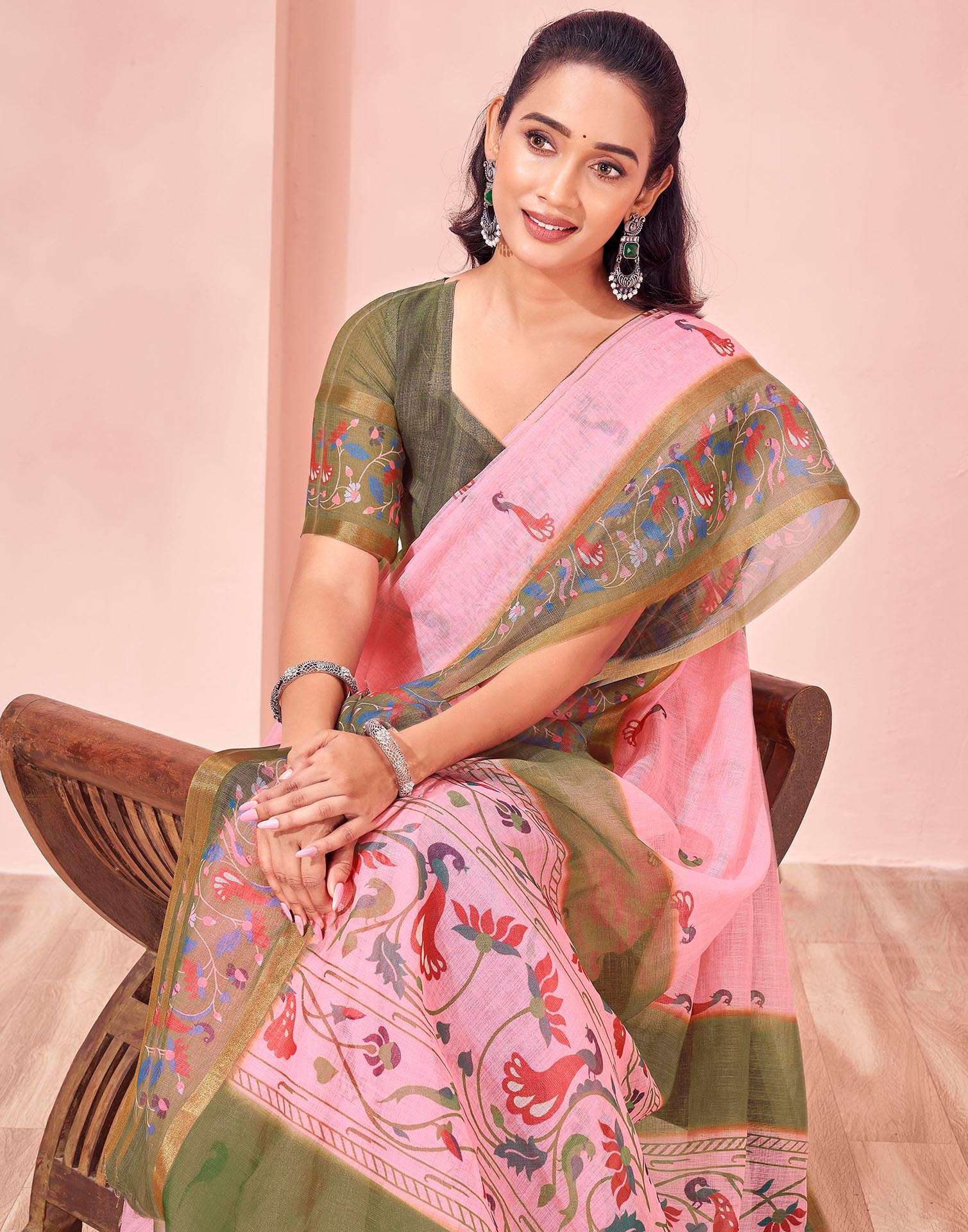Light Pink Linen Printed Kalamkari Saree - Image 3