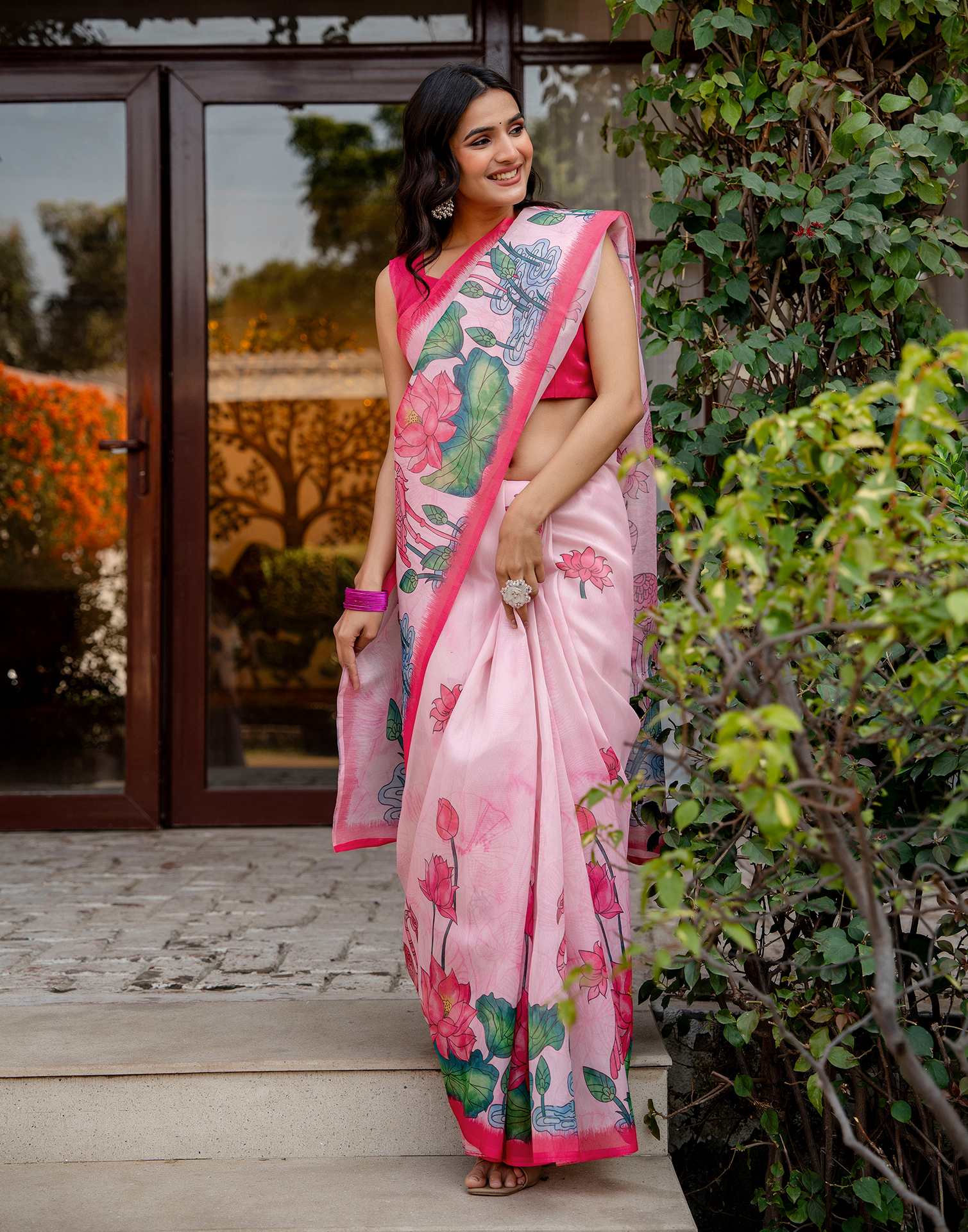 Light Pink Shimmer Silk Floral Printed Saree - Image 9