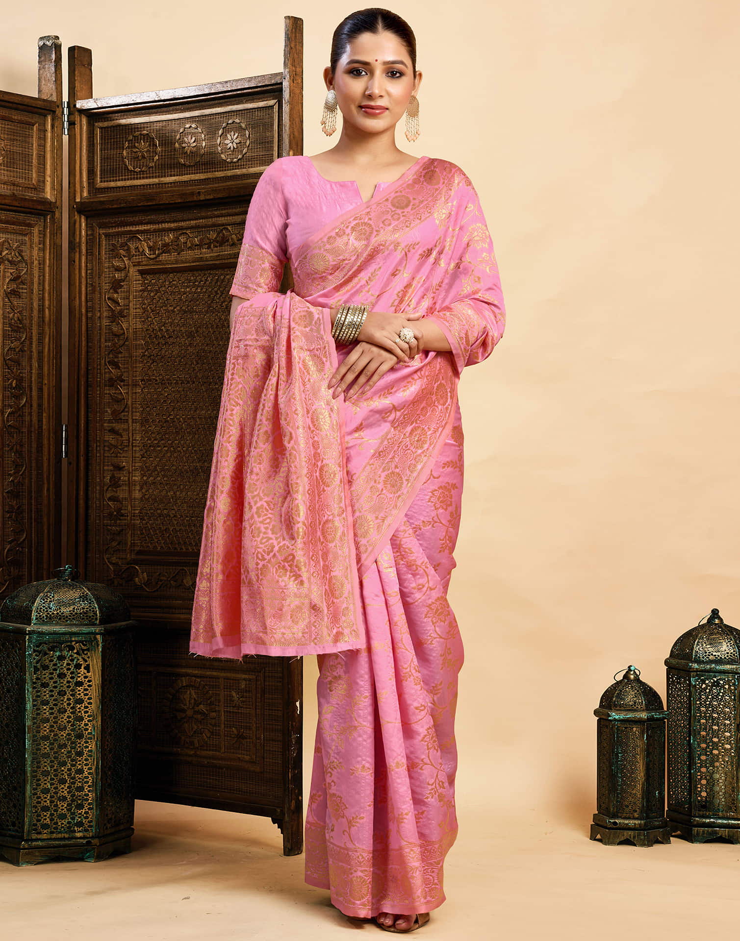 Light Pink Silk Woven Banarasi Saree - Image 5