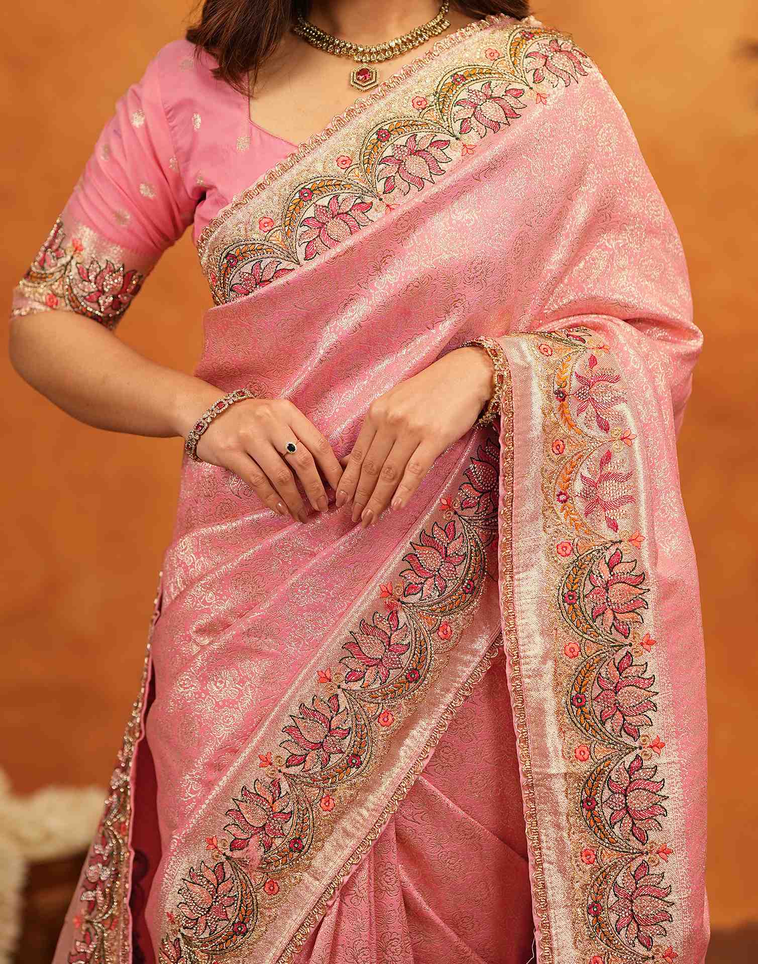 Light Pink Silk Woven Embroidery Stone Work Banarasi Saree - Image 12