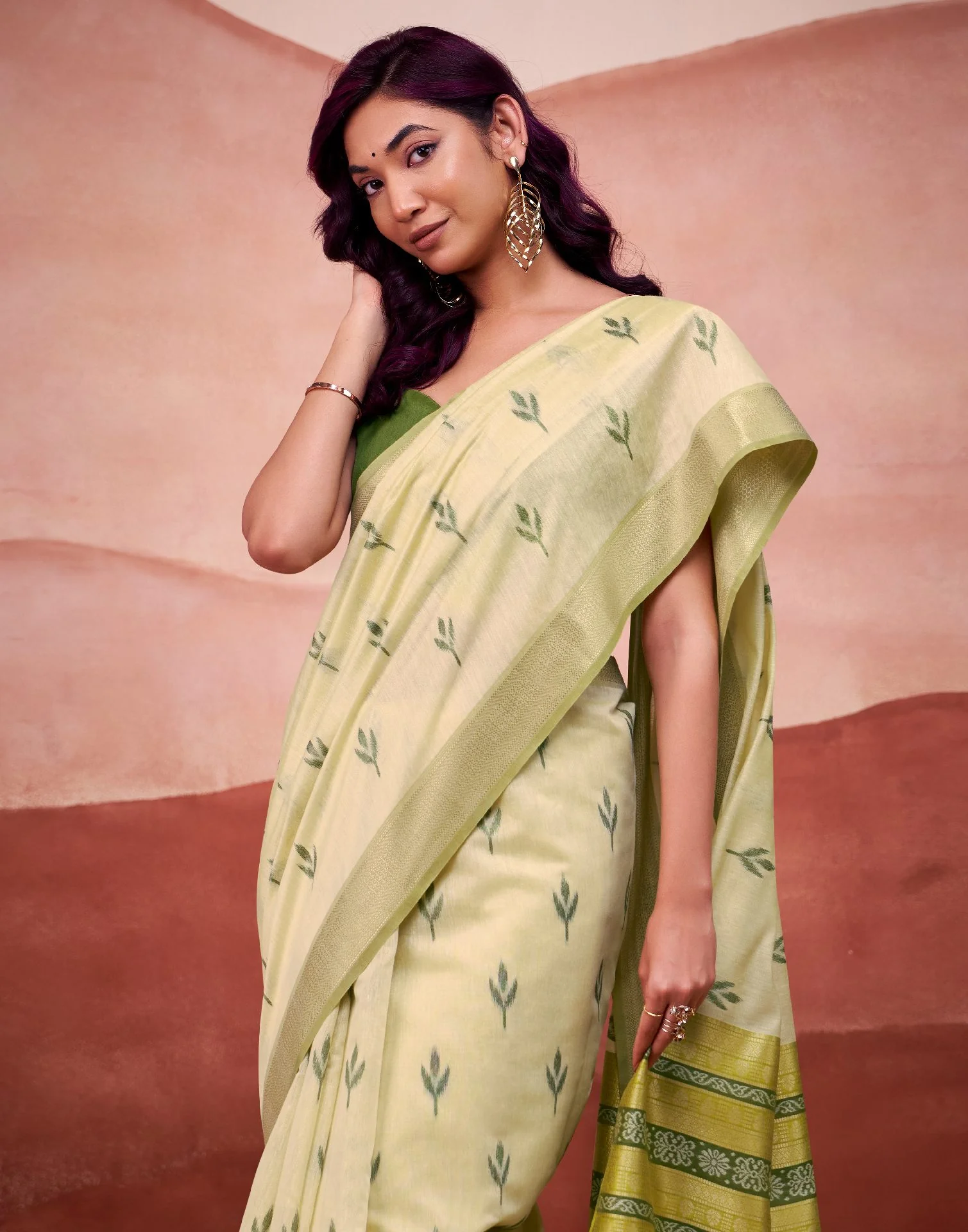 Light Pista Green Cotton Woven Printed Saree - Image 2