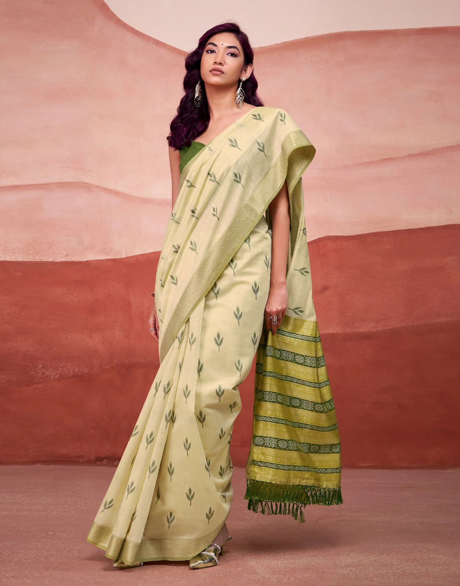 Light Pista Green Cotton Woven Printed Saree - Image 4