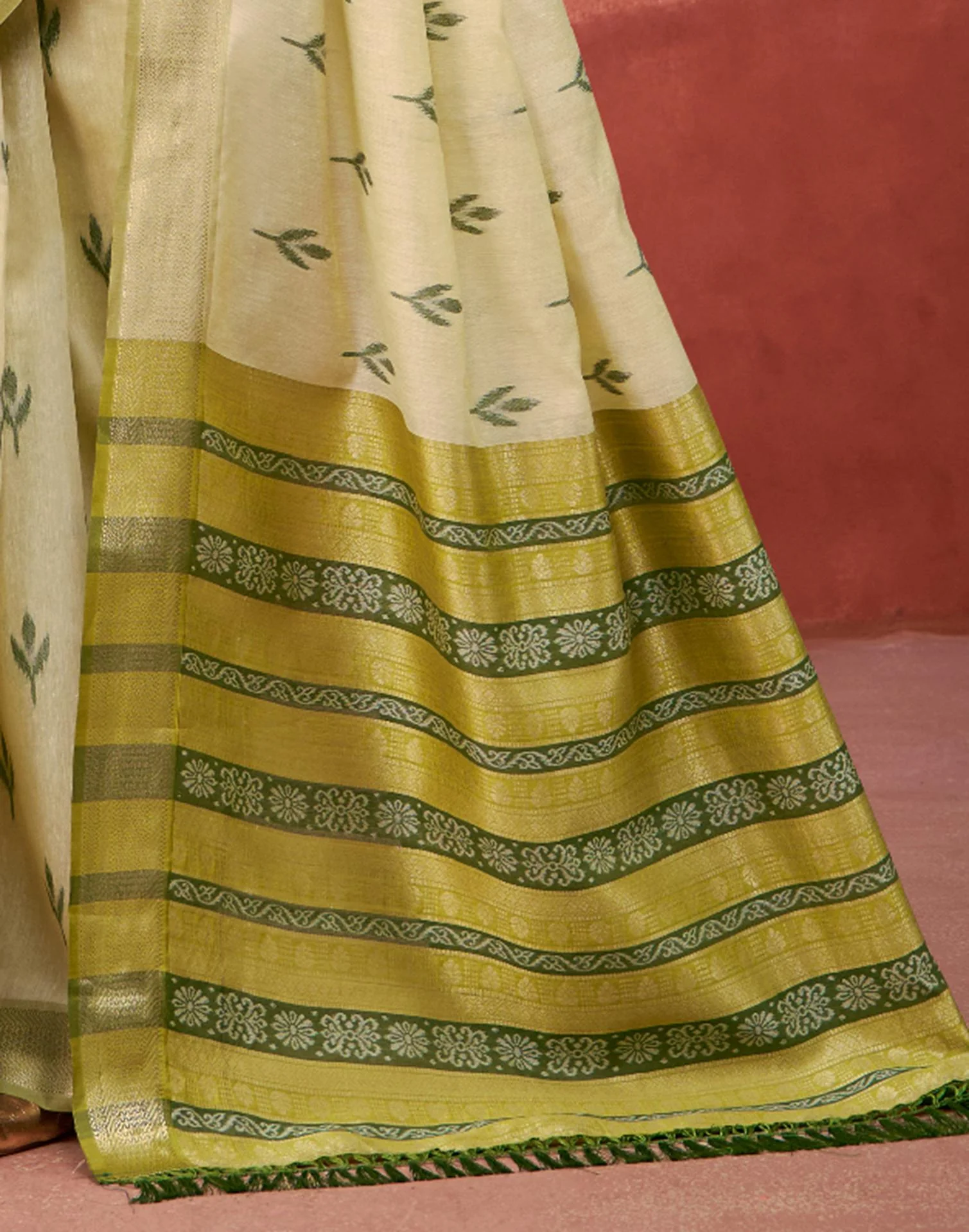 Light Pista Green Cotton Woven Printed Saree - Image 6