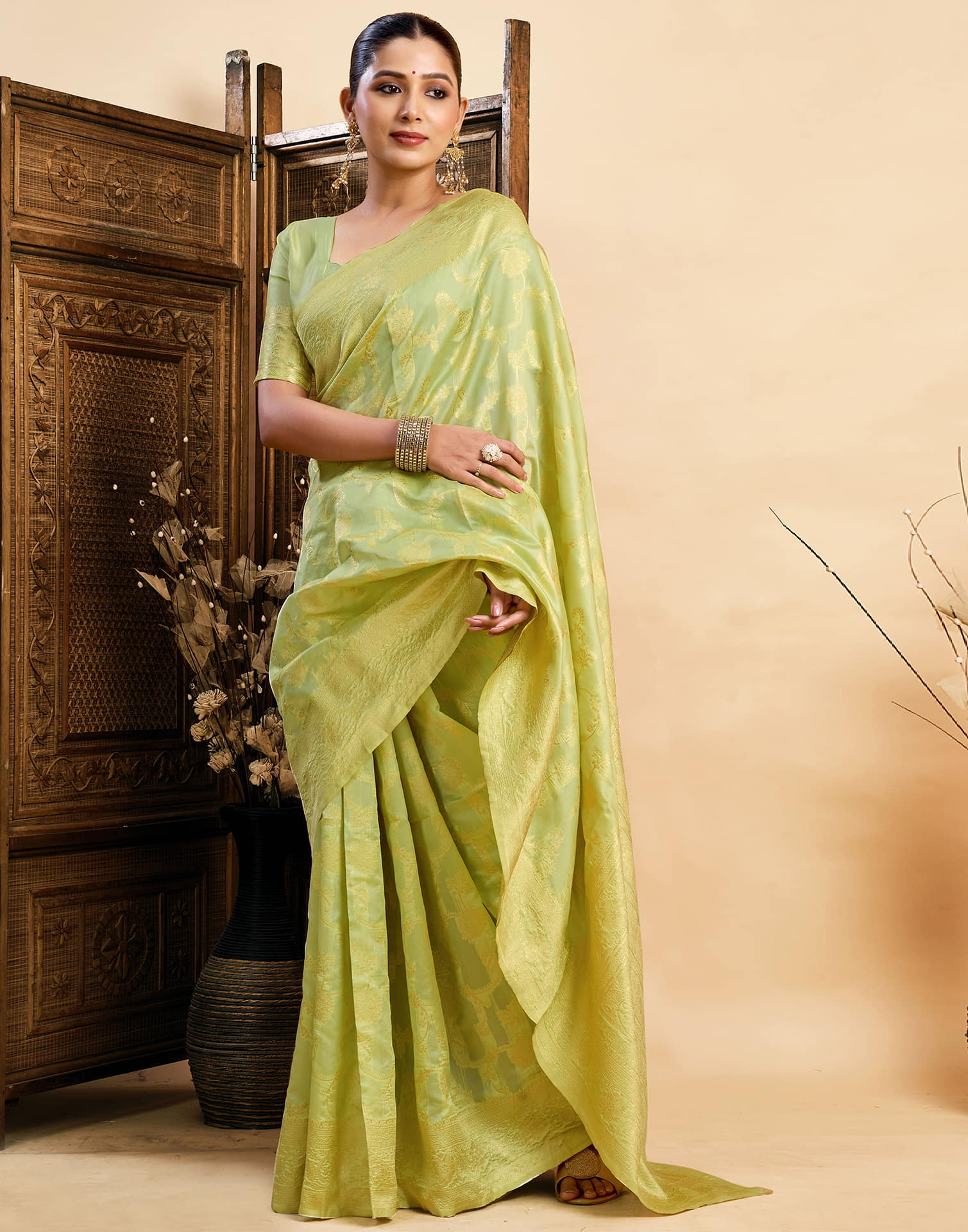 Light Pista Green Silk Woven Banarasi Saree - Image 4
