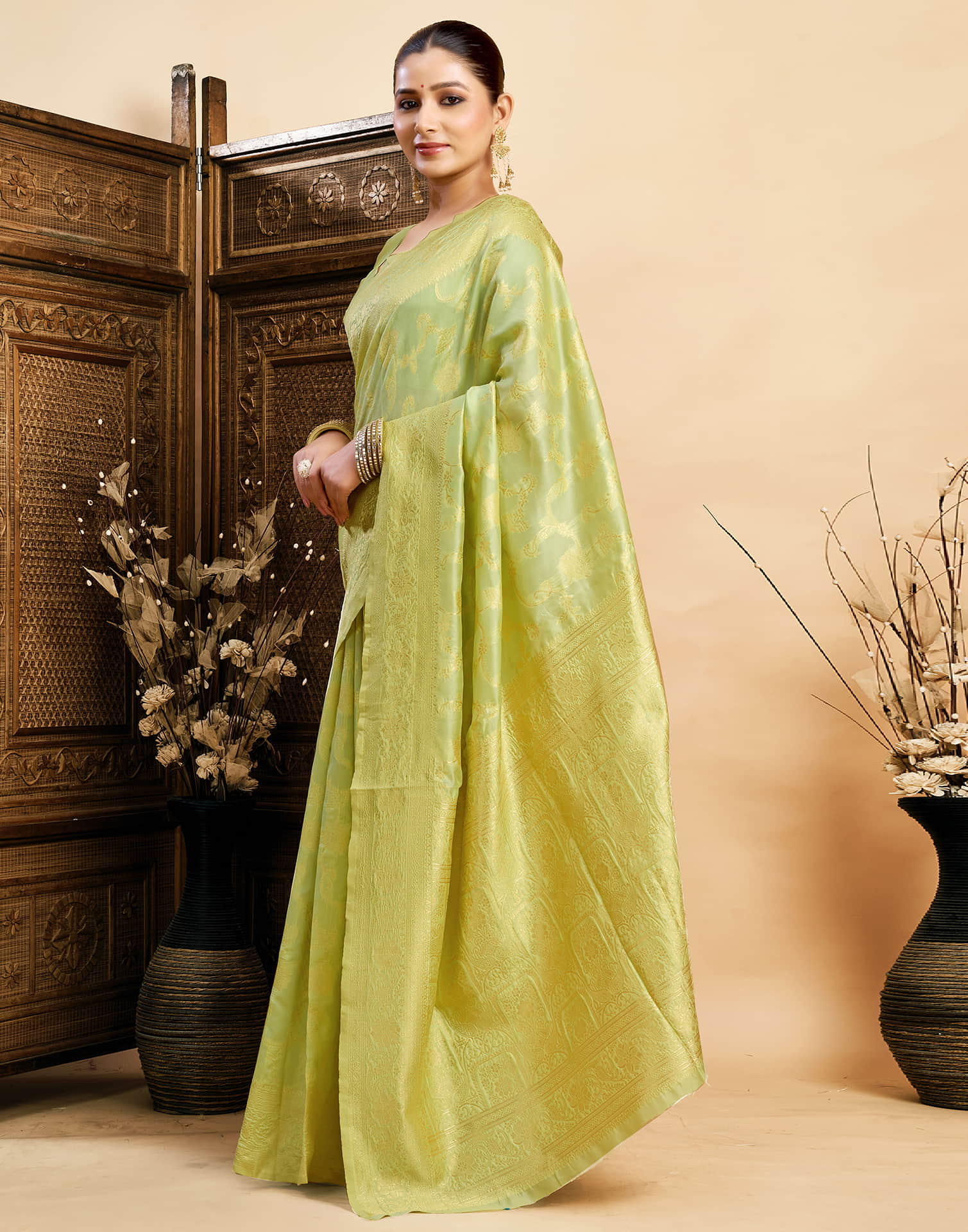 Light Pista Green Silk Woven Banarasi Saree - Image 5
