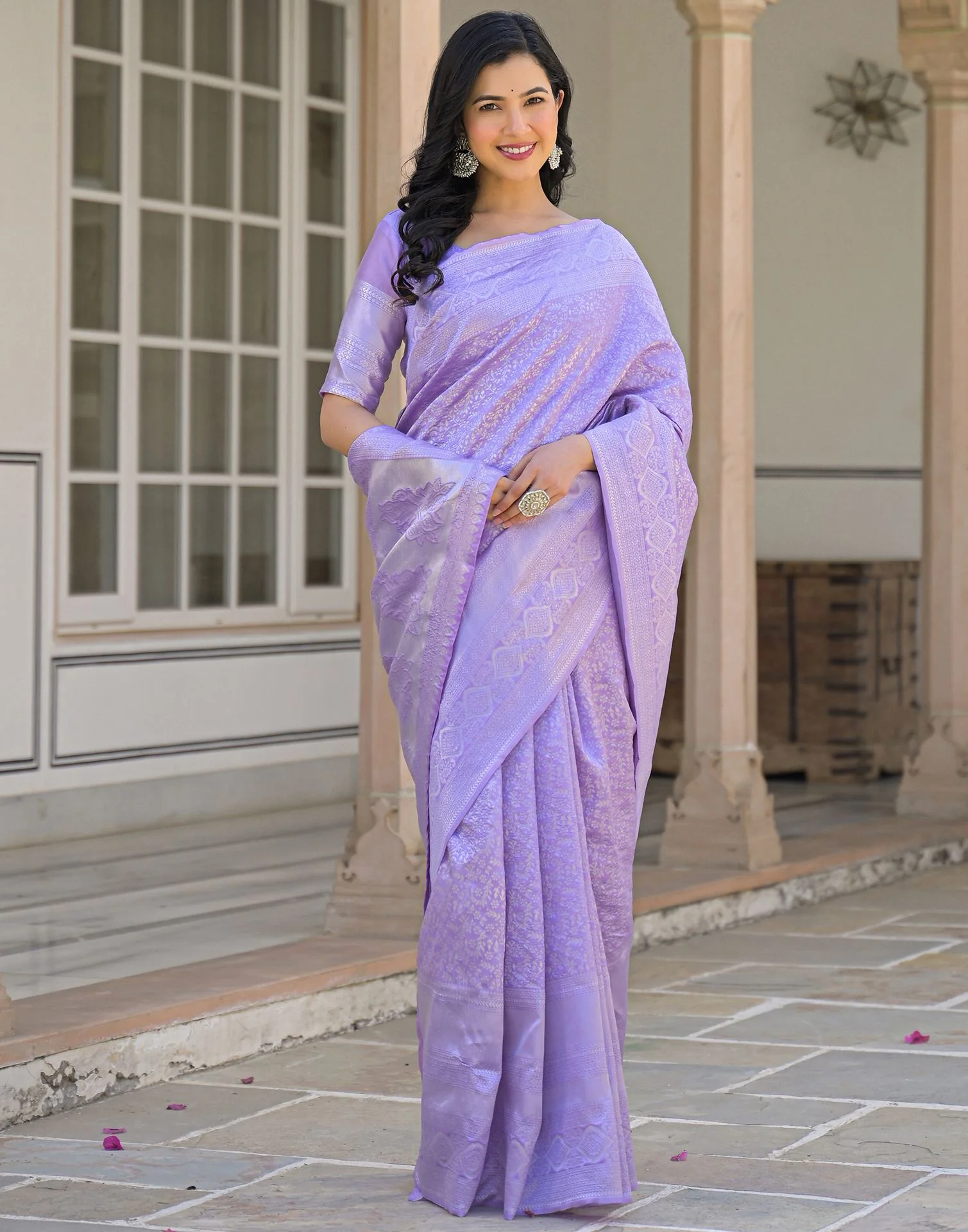 Light Purple Silk Woven Bananrasi Saree - Image 5