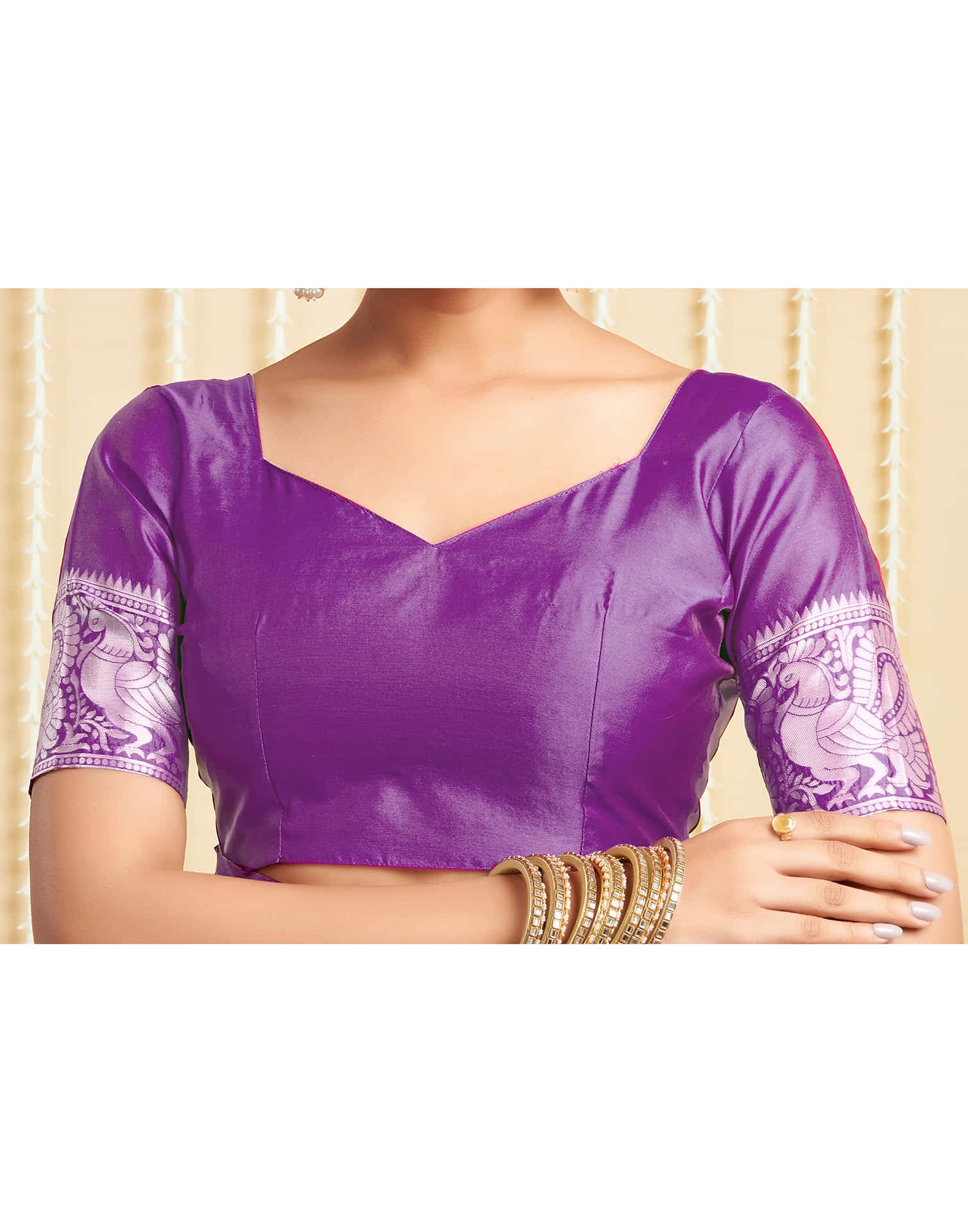 Light Purple Silk Woven Banarasi Saree - Image 10