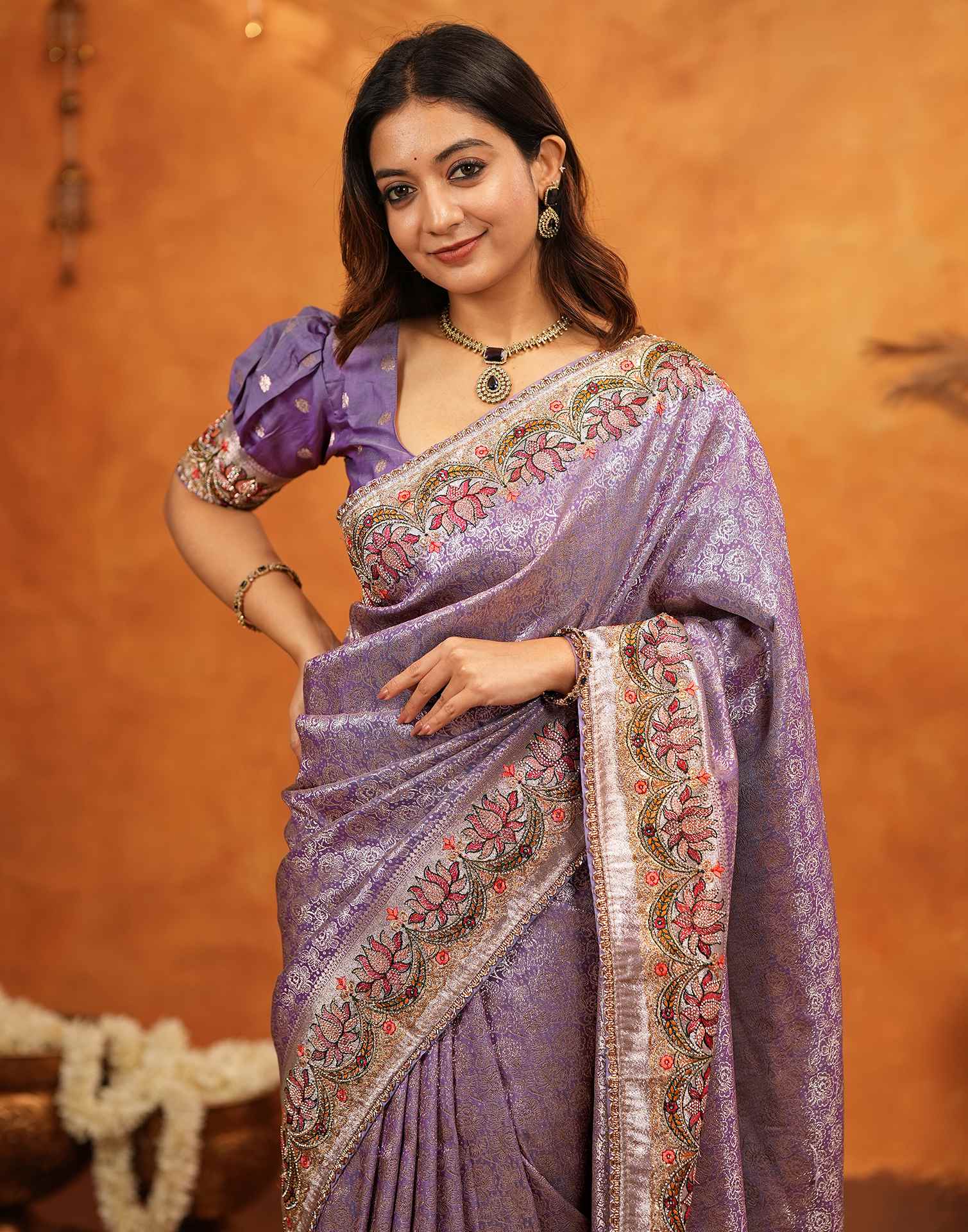 Light Purple Silk Woven Embroidery Stone Work Banarasi Saree - Image 11