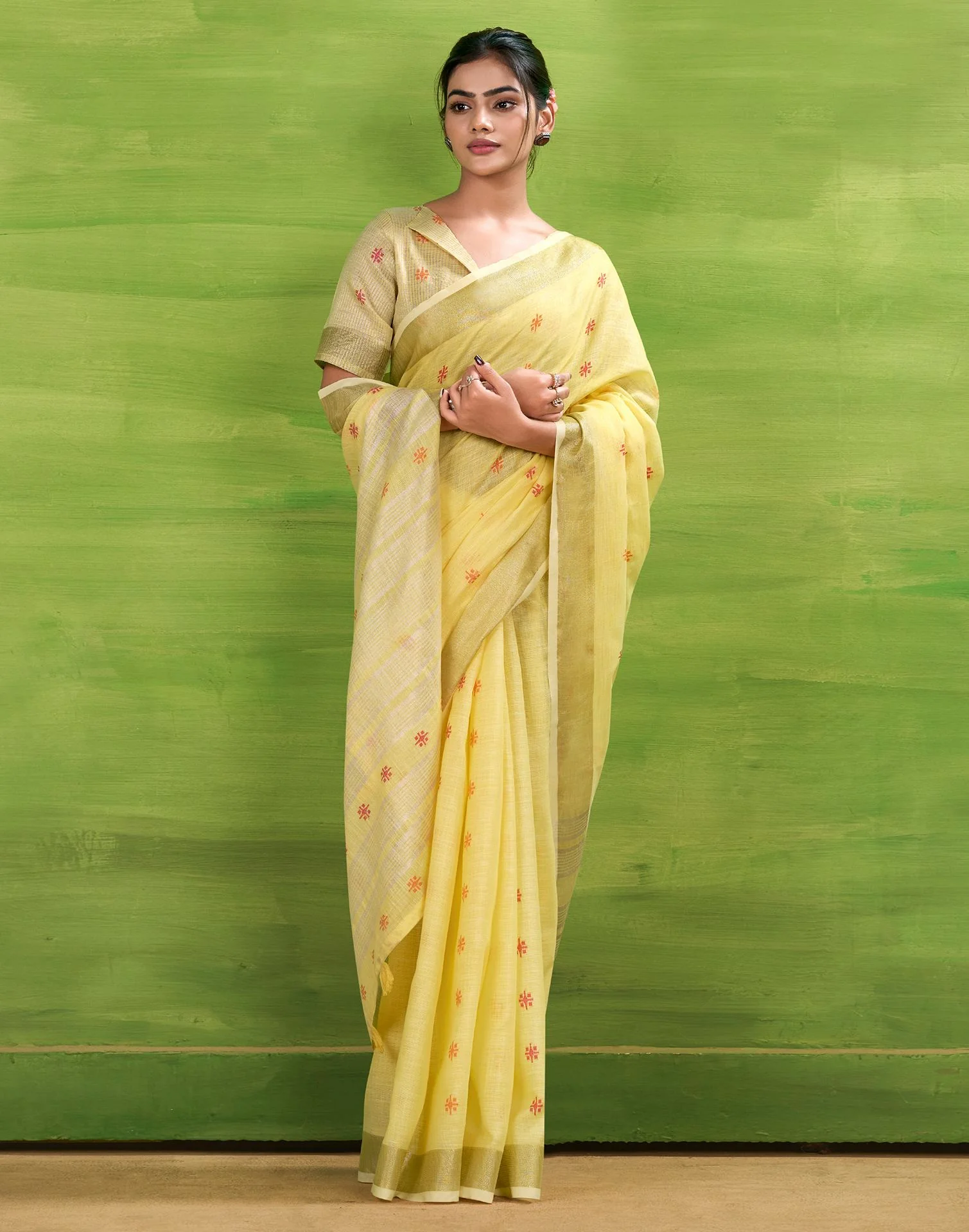 Light Yellow Linen Silk Woven Printed Saree - Image 5
