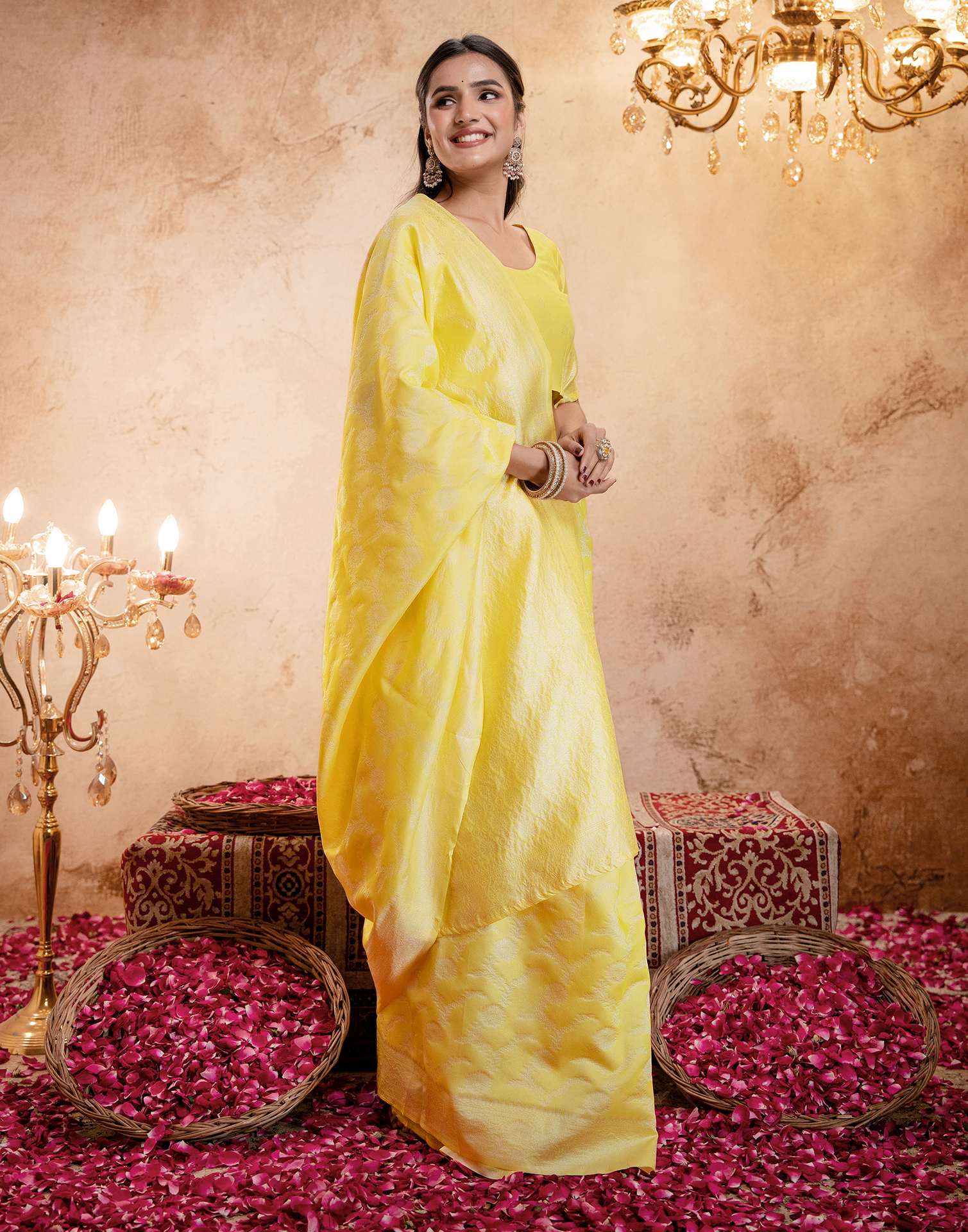 Light Yellow Silk Woven Banarasi Saree - Image 6