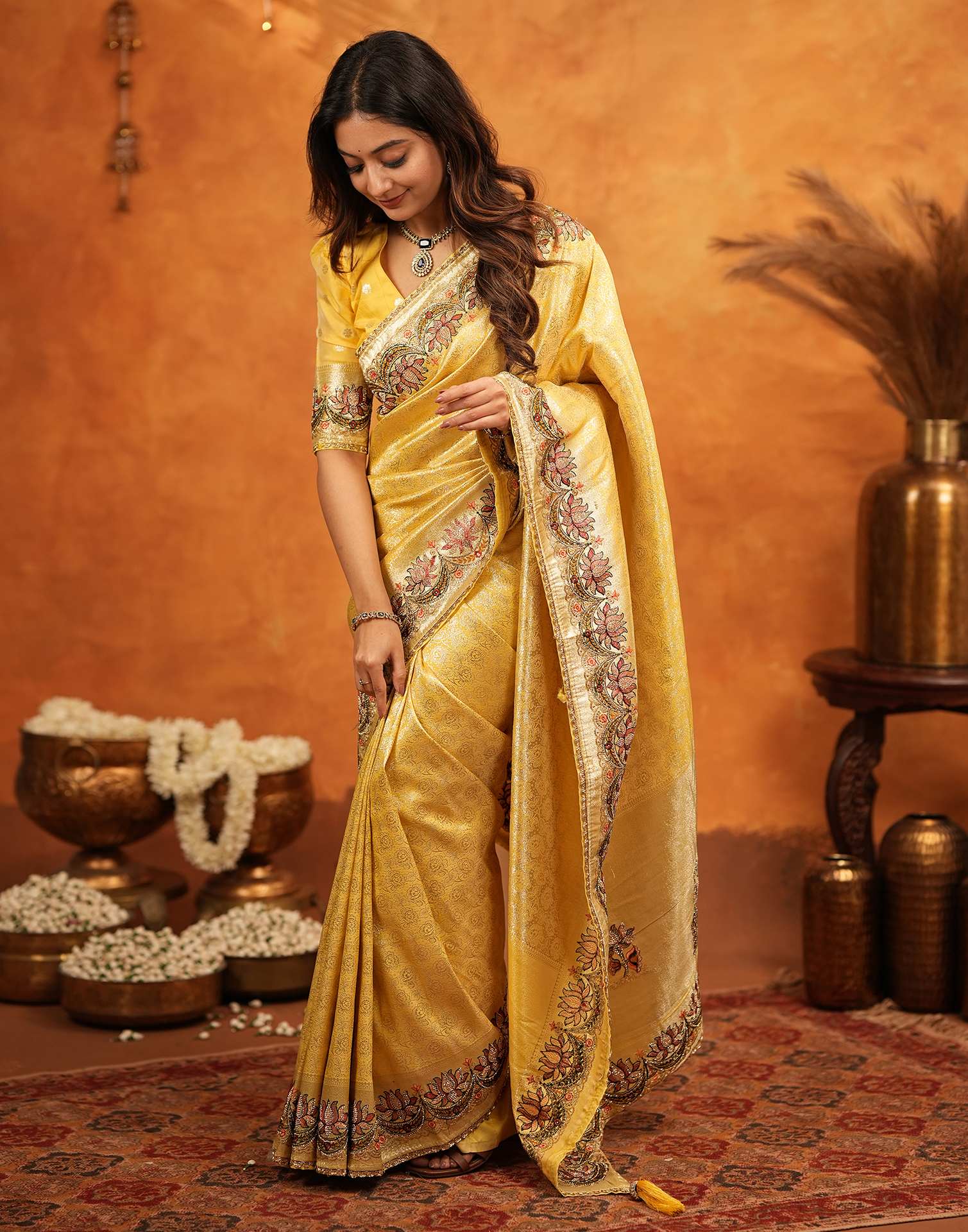 Light Yellow Silk Woven Embroidery Stone Work Banarasi Saree - Image 5